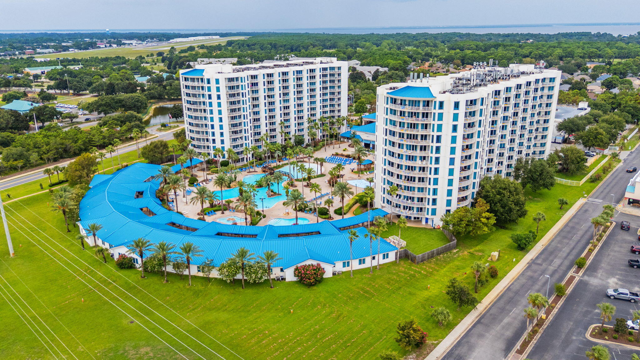 THE PALMS OF DESTIN - Residential