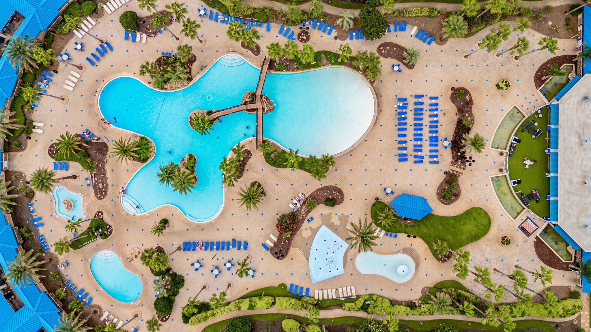 THE PALMS OF DESTIN - Residential