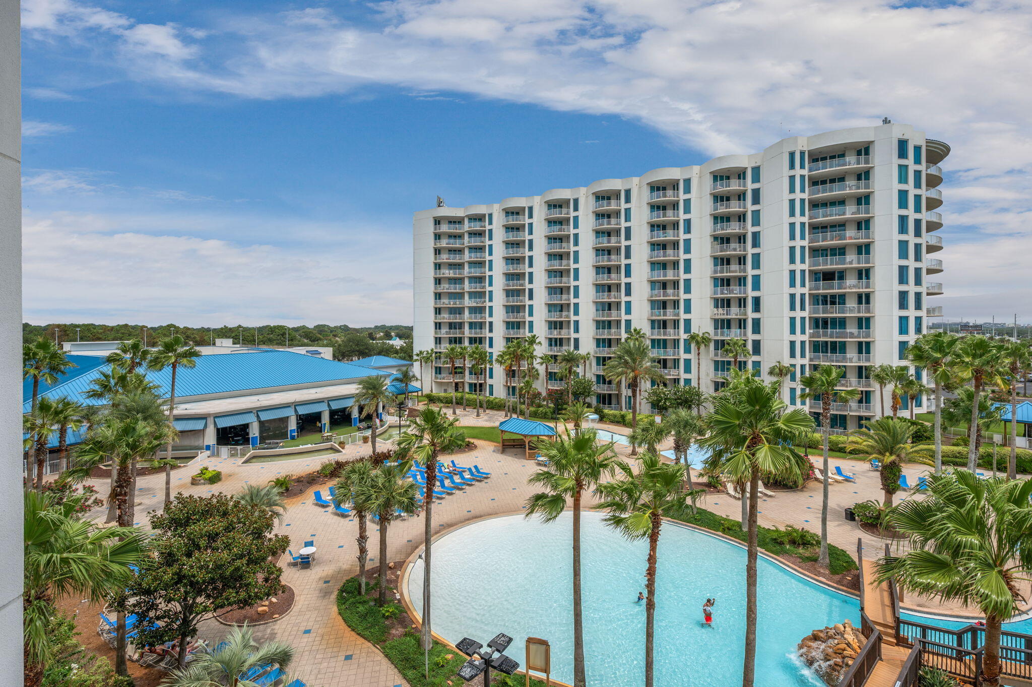 THE PALMS OF DESTIN - Residential