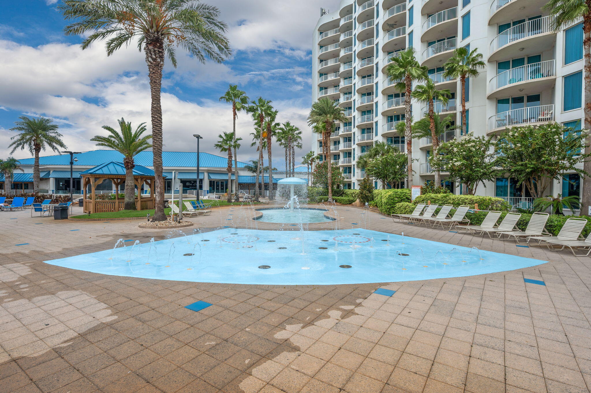 THE PALMS OF DESTIN - Residential