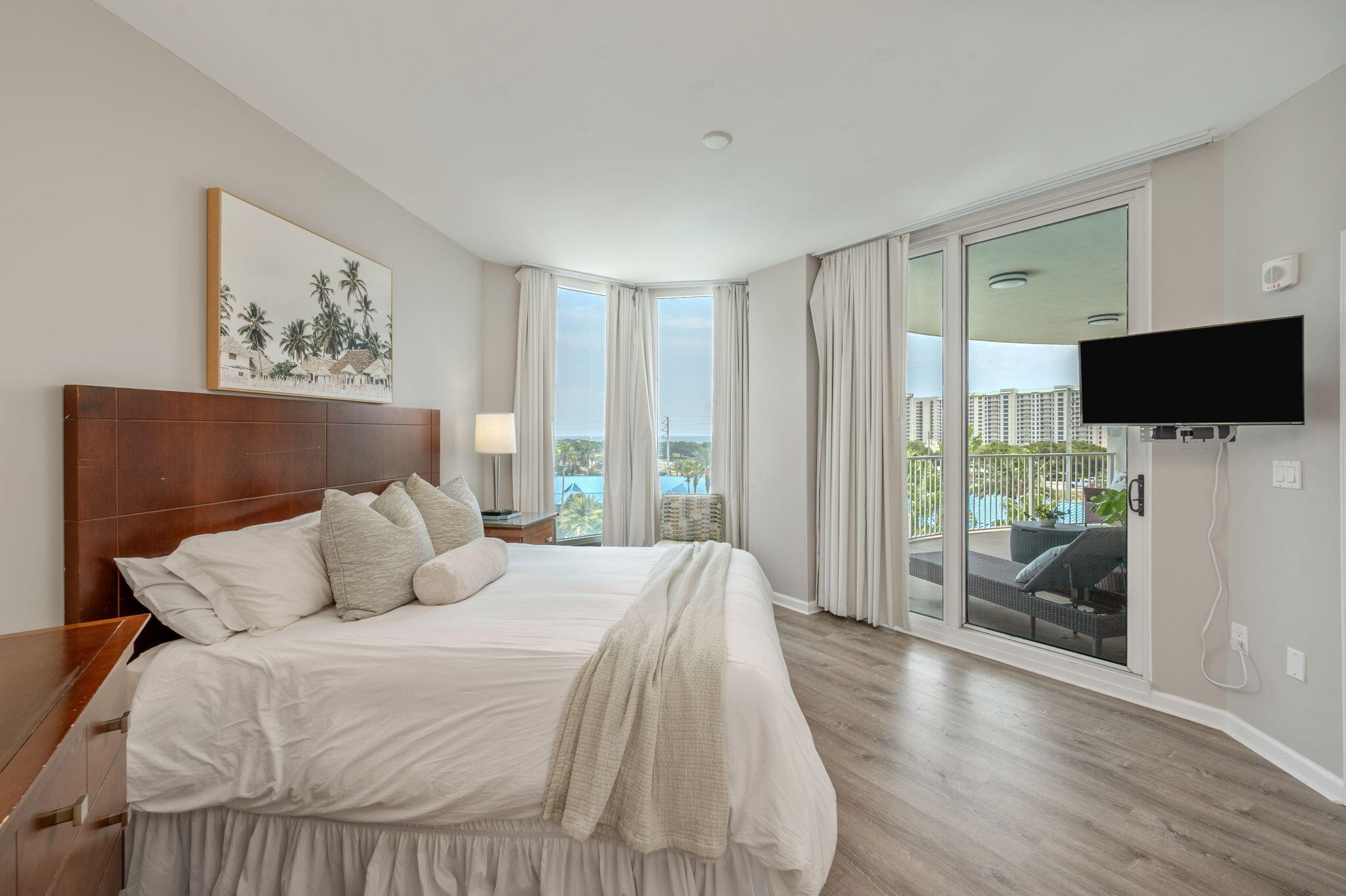 THE PALMS OF DESTIN - Residential