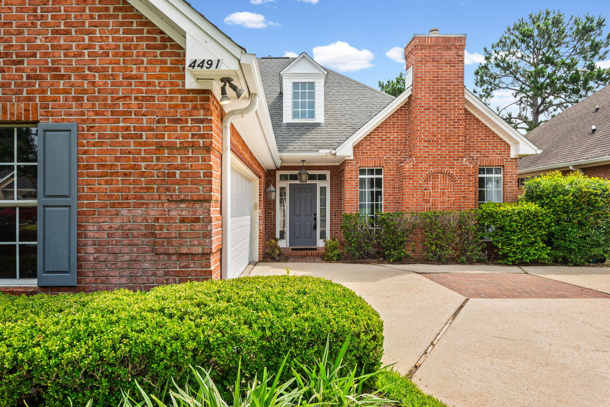 TURNBERRY PLACE - Residential