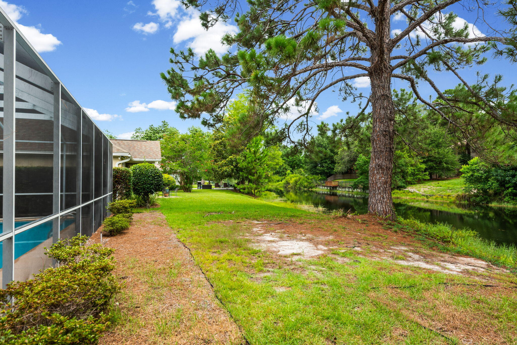 TURNBERRY PLACE - Residential