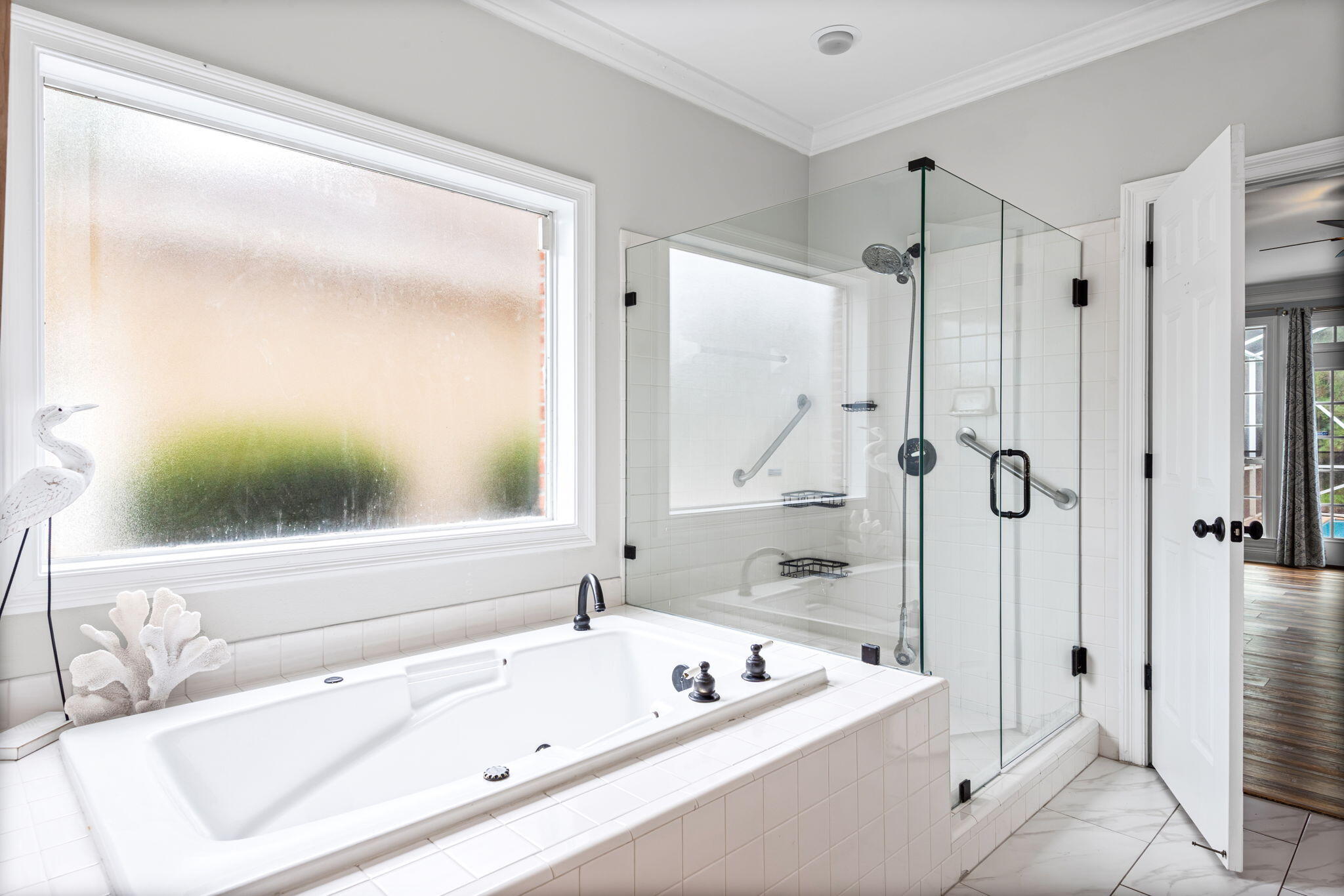 TURNBERRY PLACE - Residential