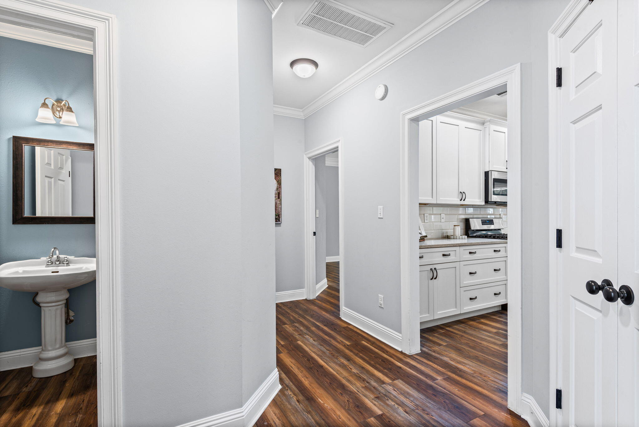 TURNBERRY PLACE - Residential