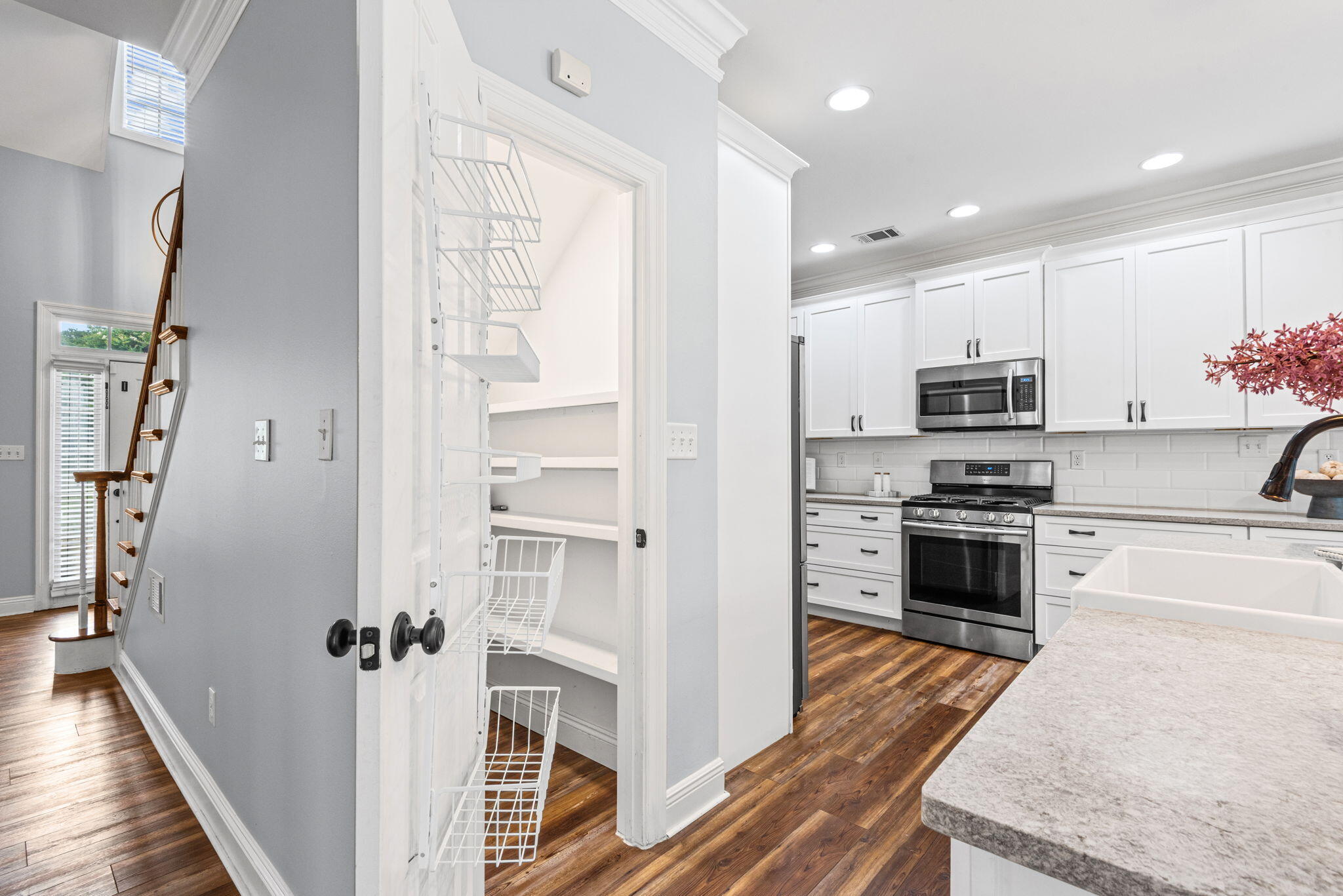 TURNBERRY PLACE - Residential