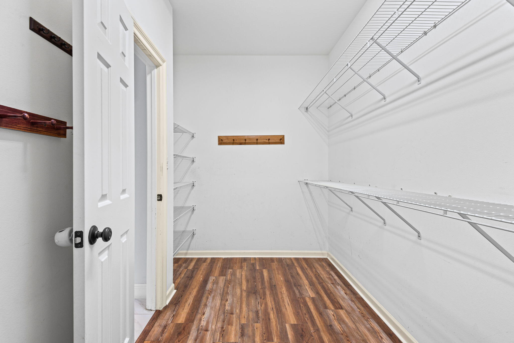 TURNBERRY PLACE - Residential