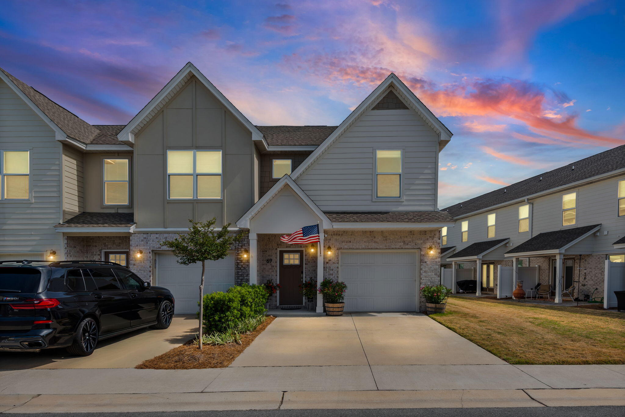 VA ASSUMABLE LOAN AT 2.75%!! SOUGHT AFTER CORNER UNIT! Easy, low-maintenance living in the heart of Destin and steps from the beach! This 3br, 2.5ba townhome is located in the popular Tuscan Village community and offers a perfect blend of comfort & modern style. The layout is open & inviting, connecting the kitchen, dining & living spaces so everything flows effortlessly, perfect for relaxing at home & hosting friends. The kitchen features a large island that naturally becomes the centerpiece of the home. Just inside from the garage, you'll find a convenient drop zone for shoes & bags, keeping everyday clutter tucked away & organized. Mature & lush landscaping around the patio area makes for a peaceful, private & tranquil oasis to relax and read a book or enjoy your favorite beverage.