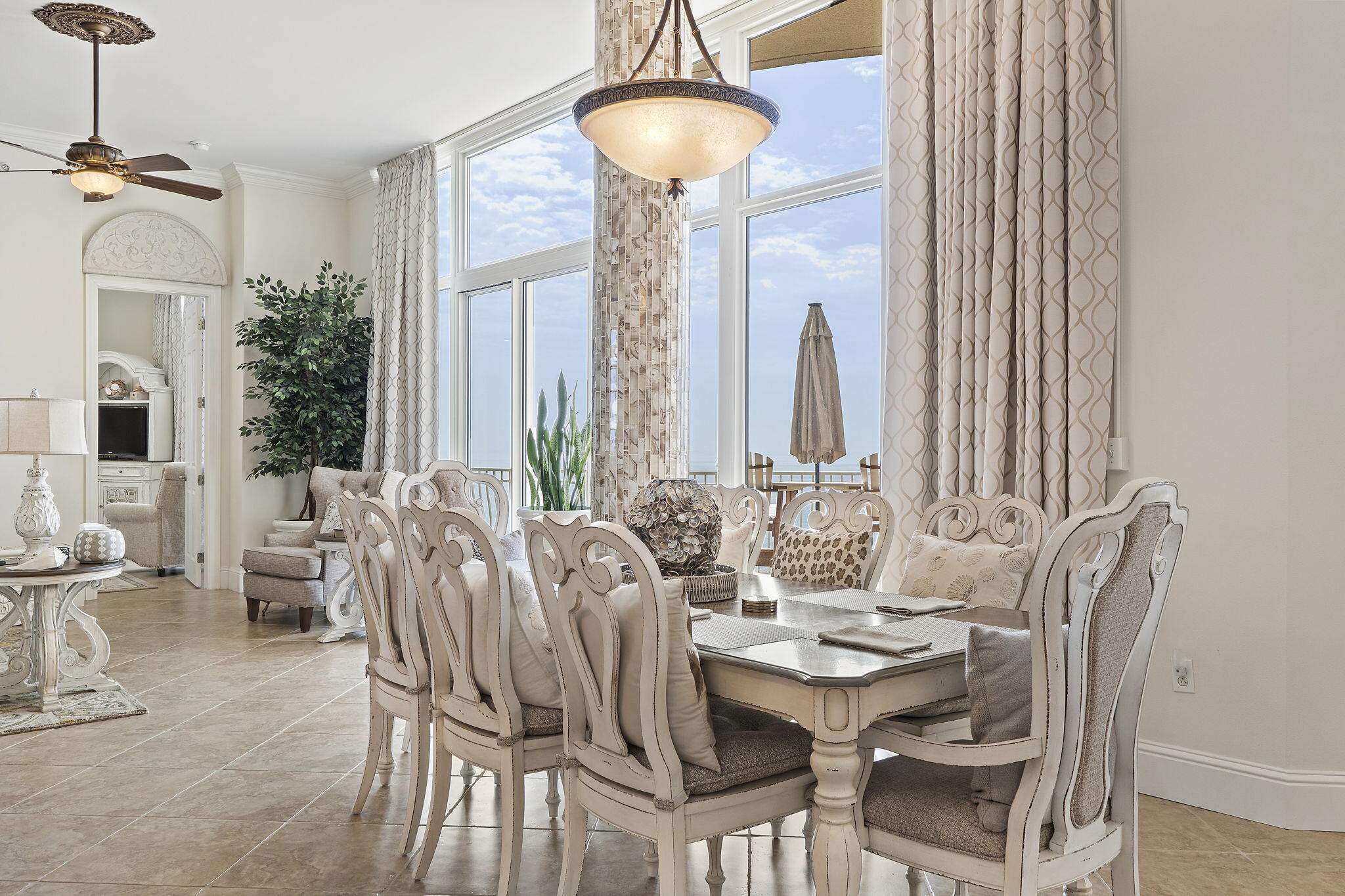 LA RIVA - Residential