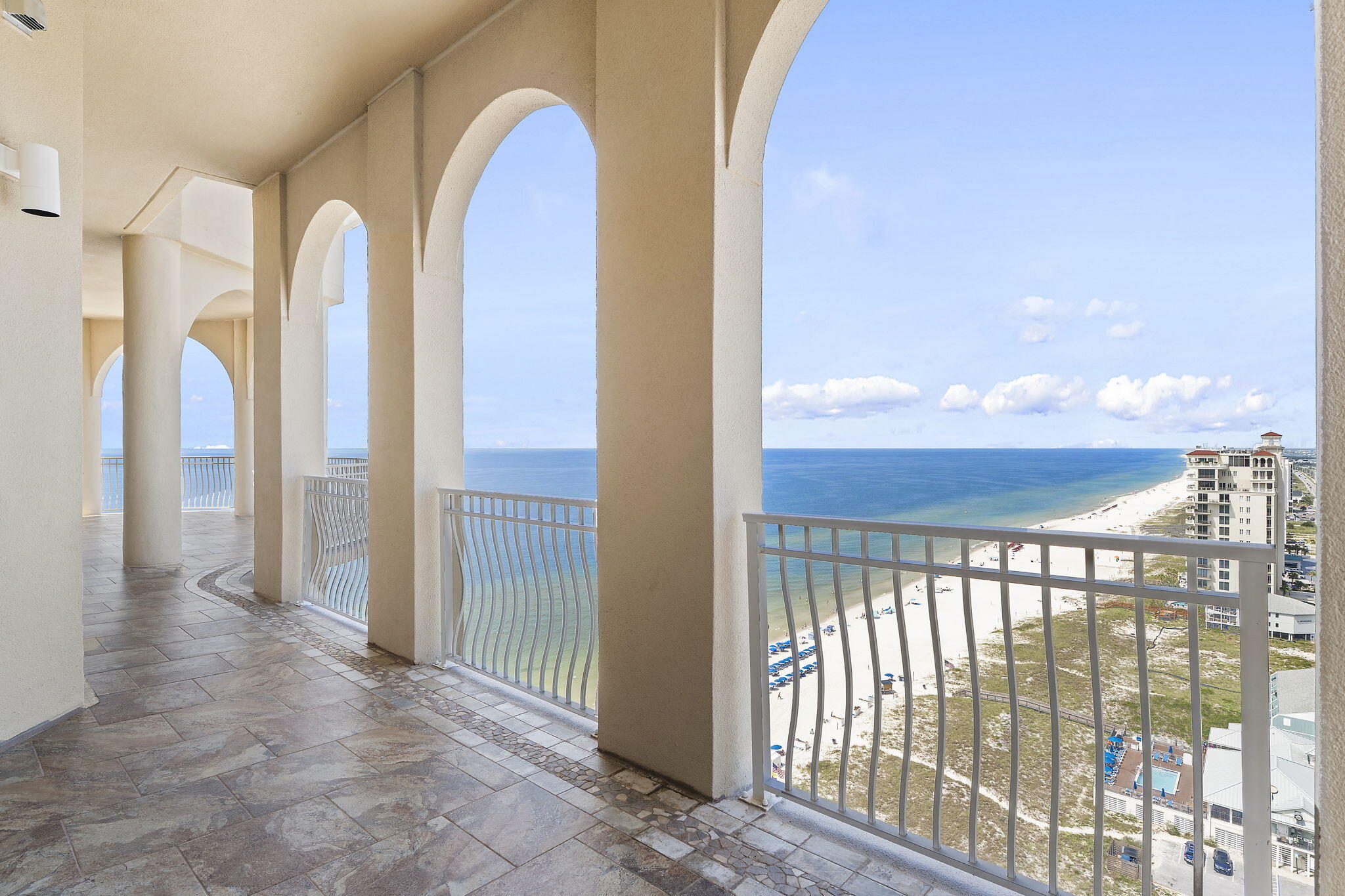 LA RIVA - Residential