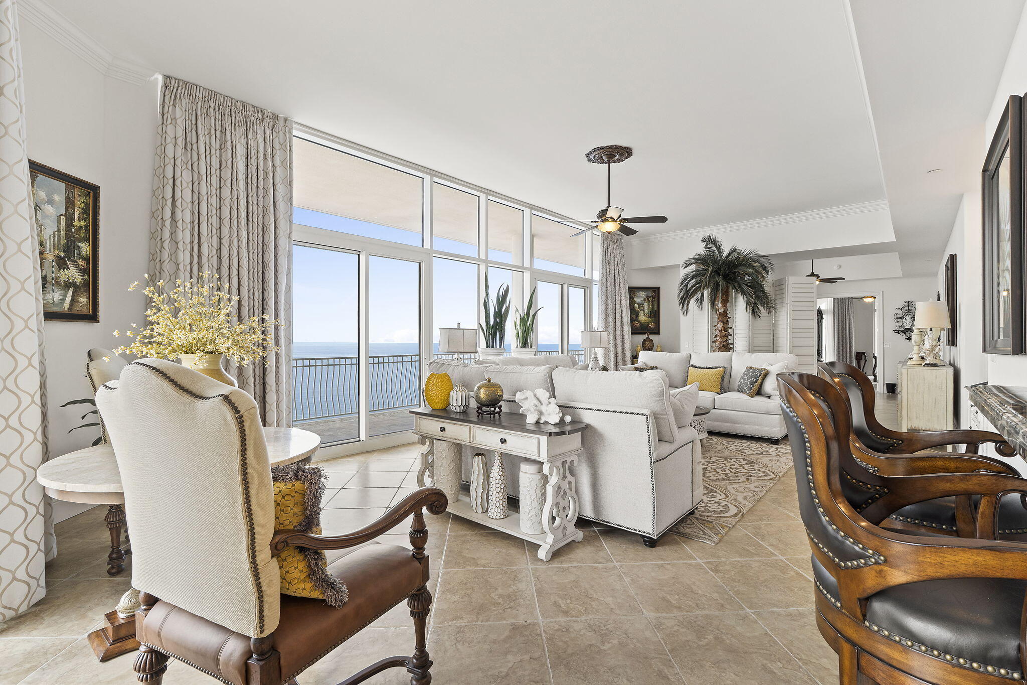 LA RIVA - Residential