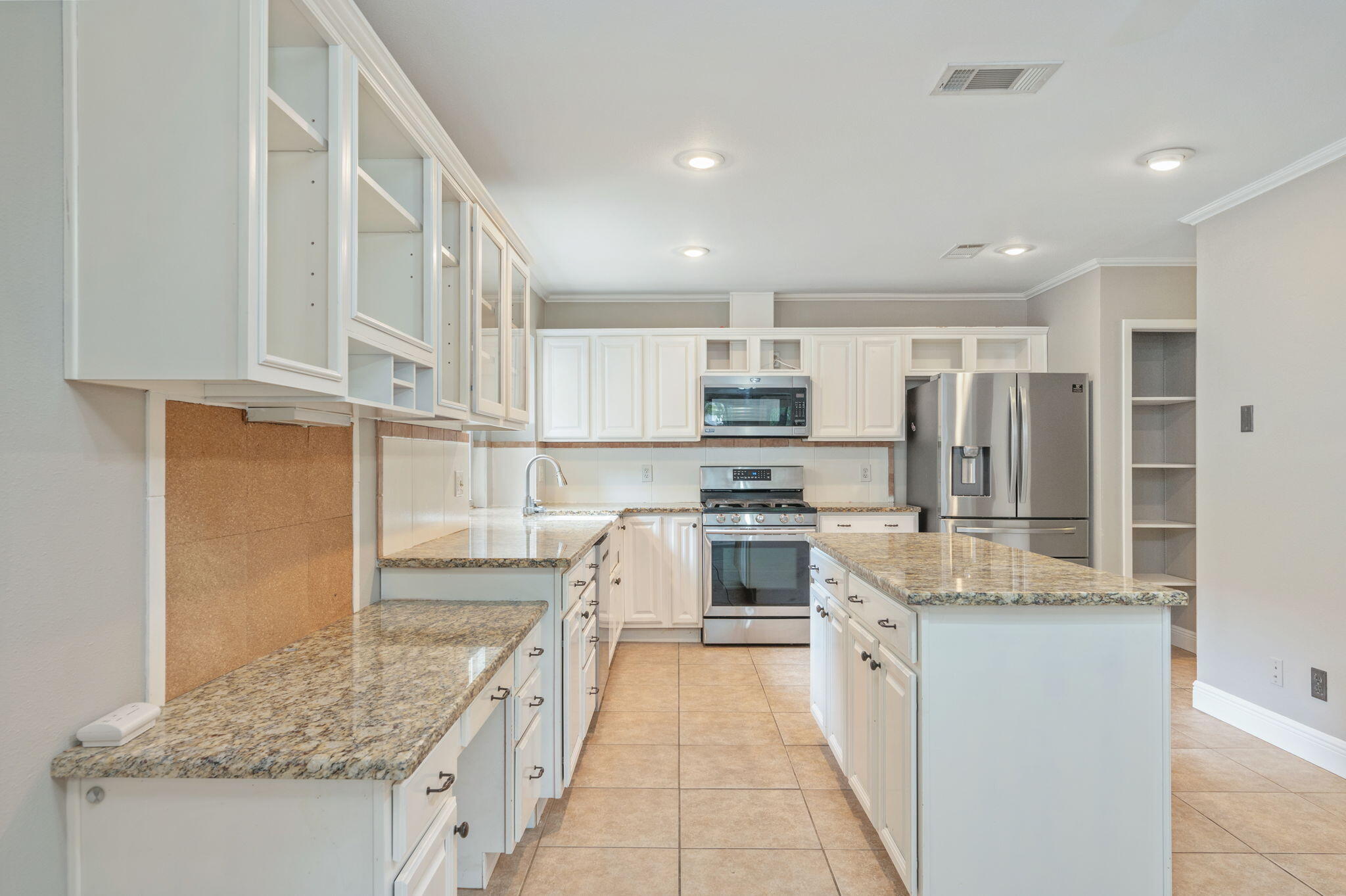 PINEWOOD ESTATES 2 - Residential