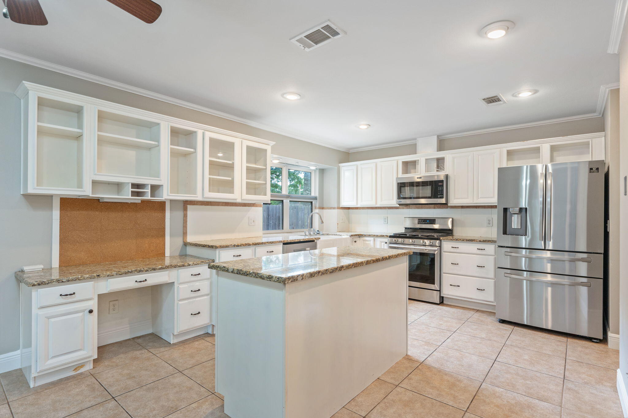 PINEWOOD ESTATES 2 - Residential