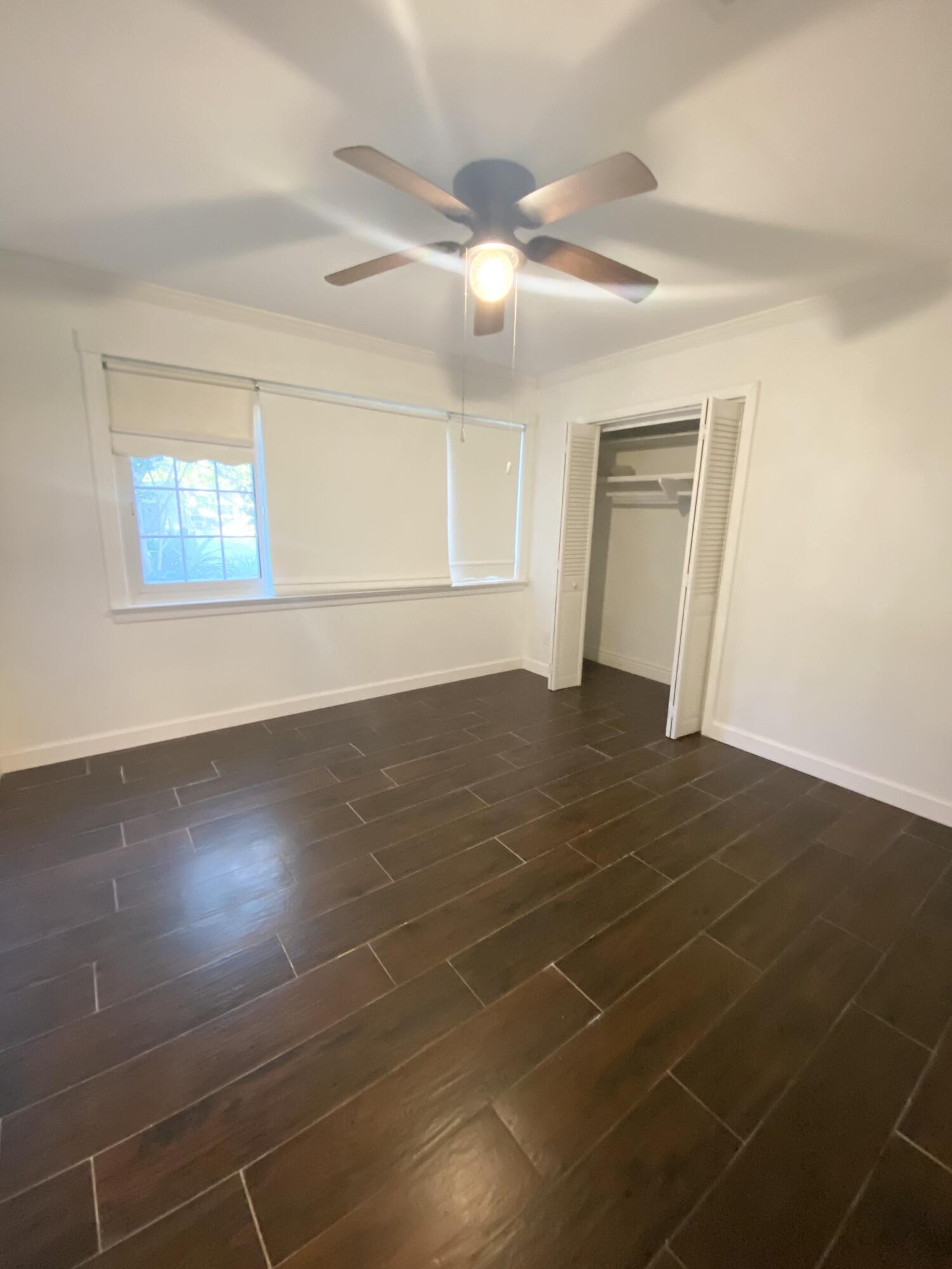 VILLA RUSS PARK - Residential Lease