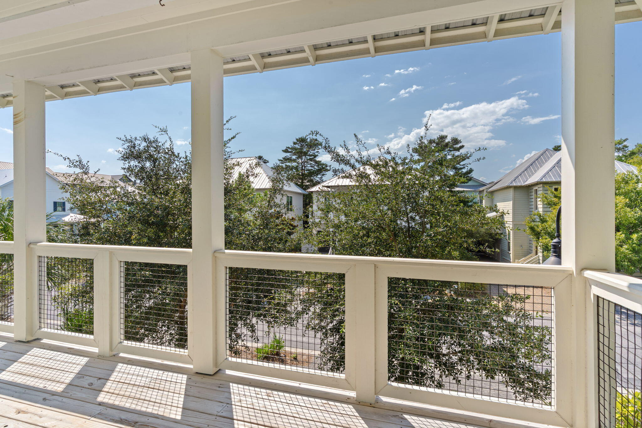 LAKESIDE AT BLUE MOUNTAIN BEACH - Residential