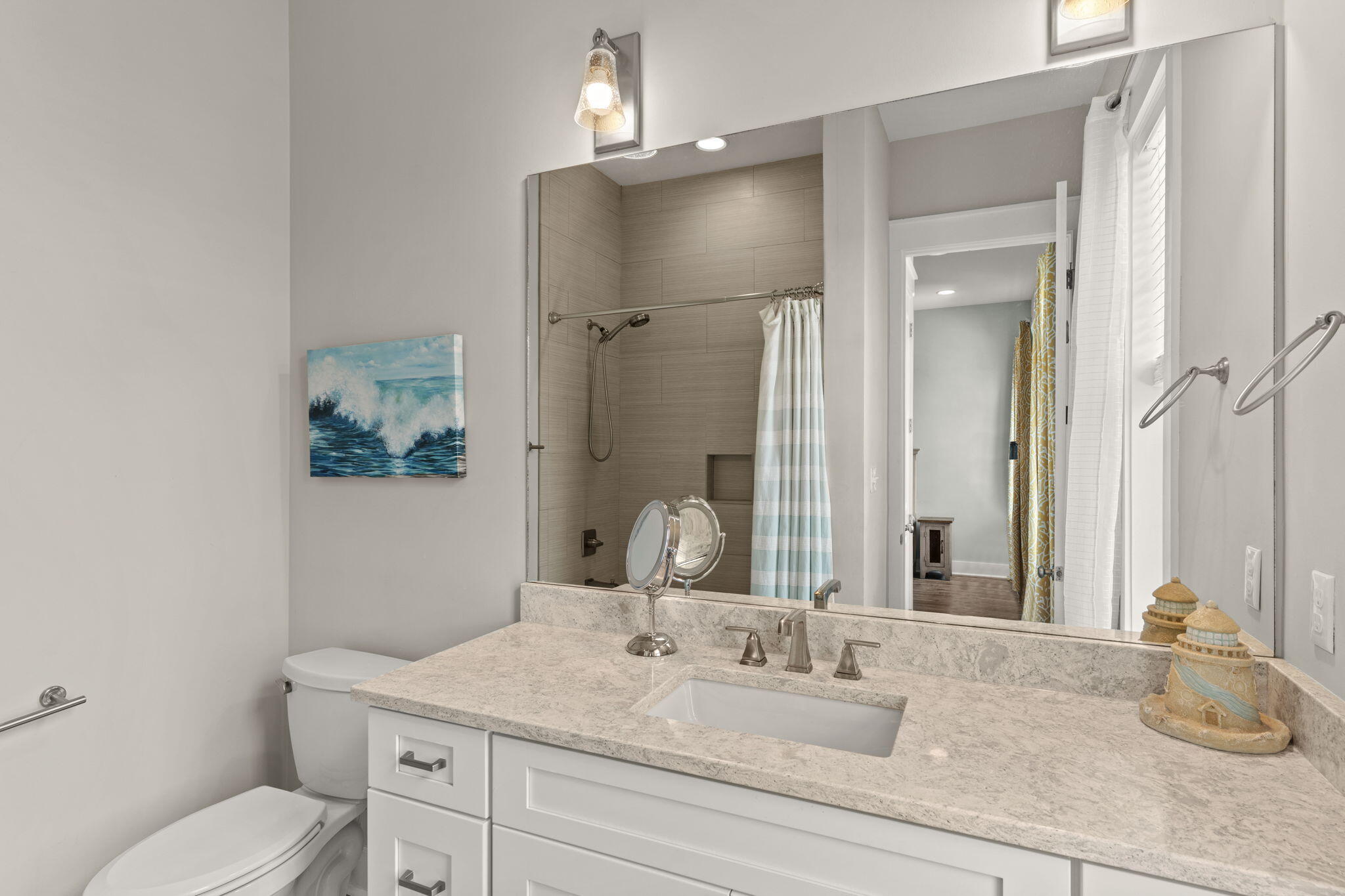 LAKESIDE AT BLUE MOUNTAIN BEACH - Residential
