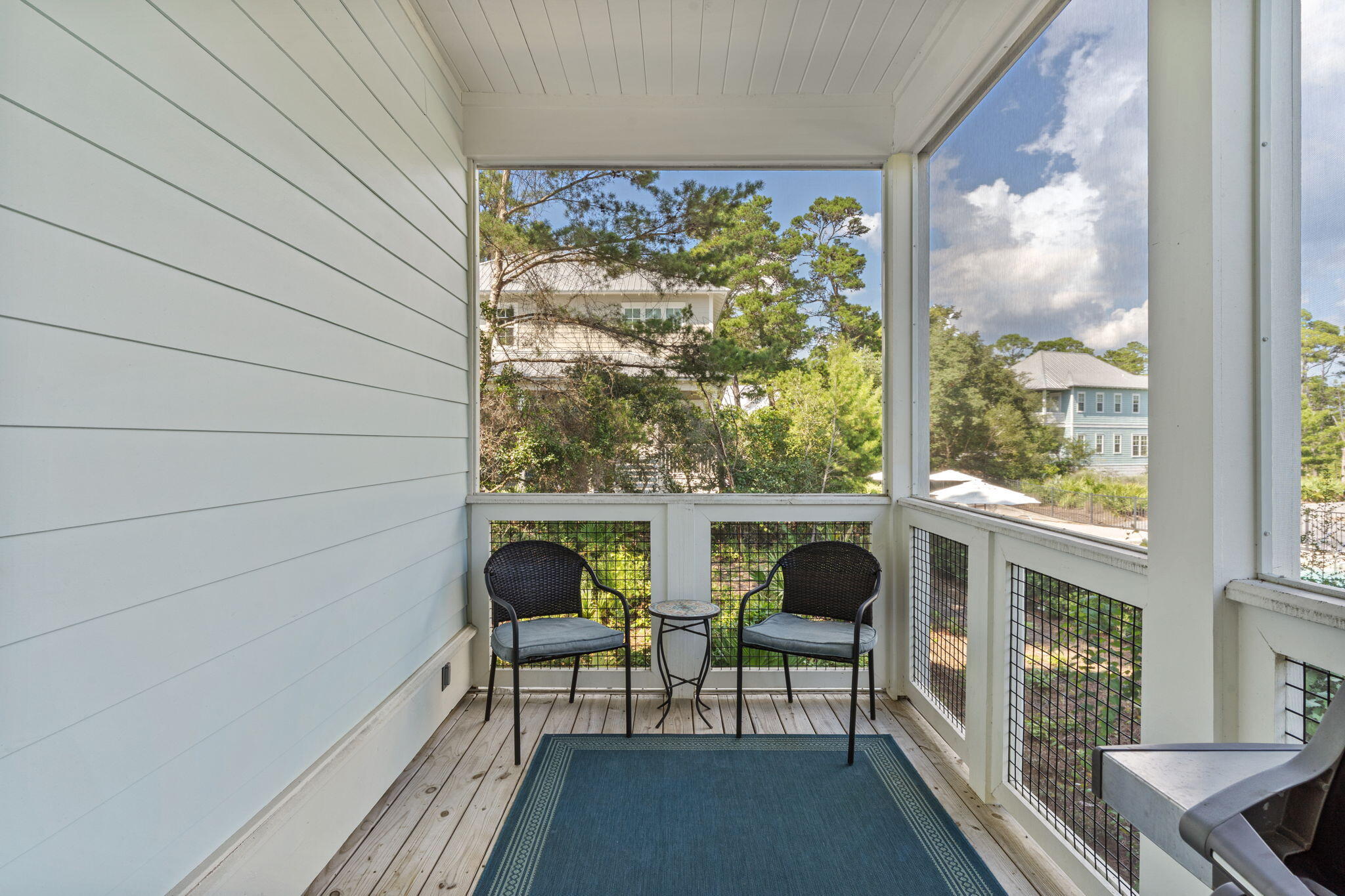 LAKESIDE AT BLUE MOUNTAIN BEACH - Residential