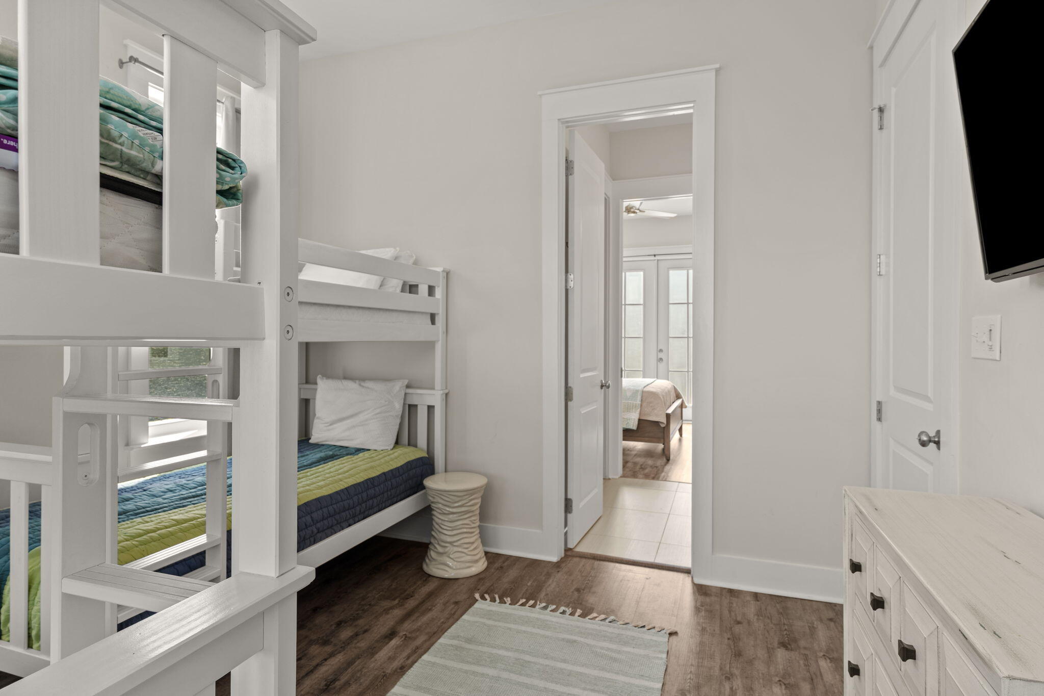 LAKESIDE AT BLUE MOUNTAIN BEACH - Residential