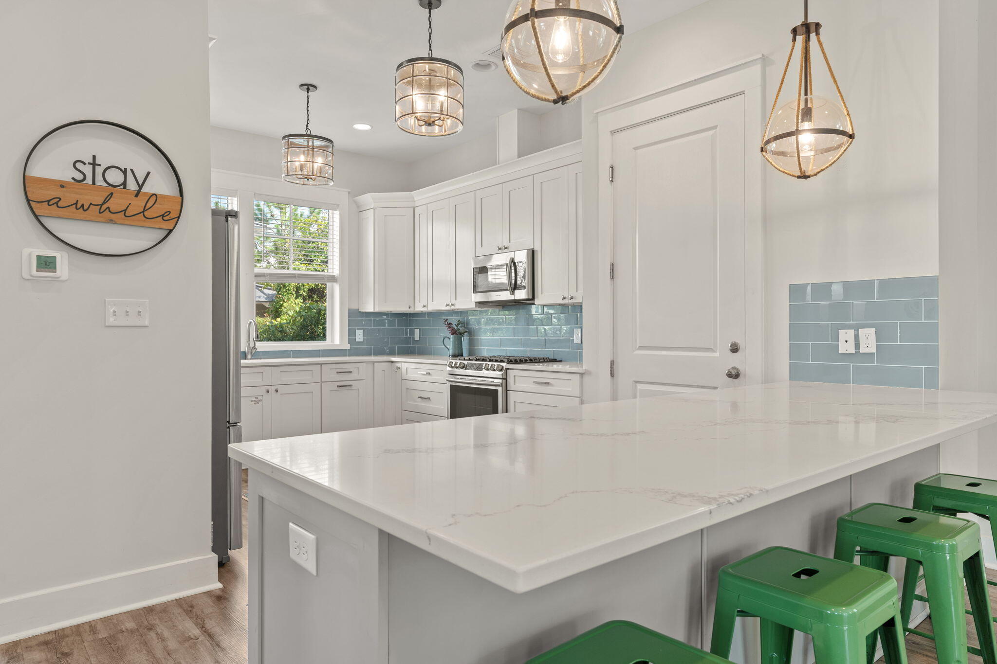 LAKESIDE AT BLUE MOUNTAIN BEACH - Residential