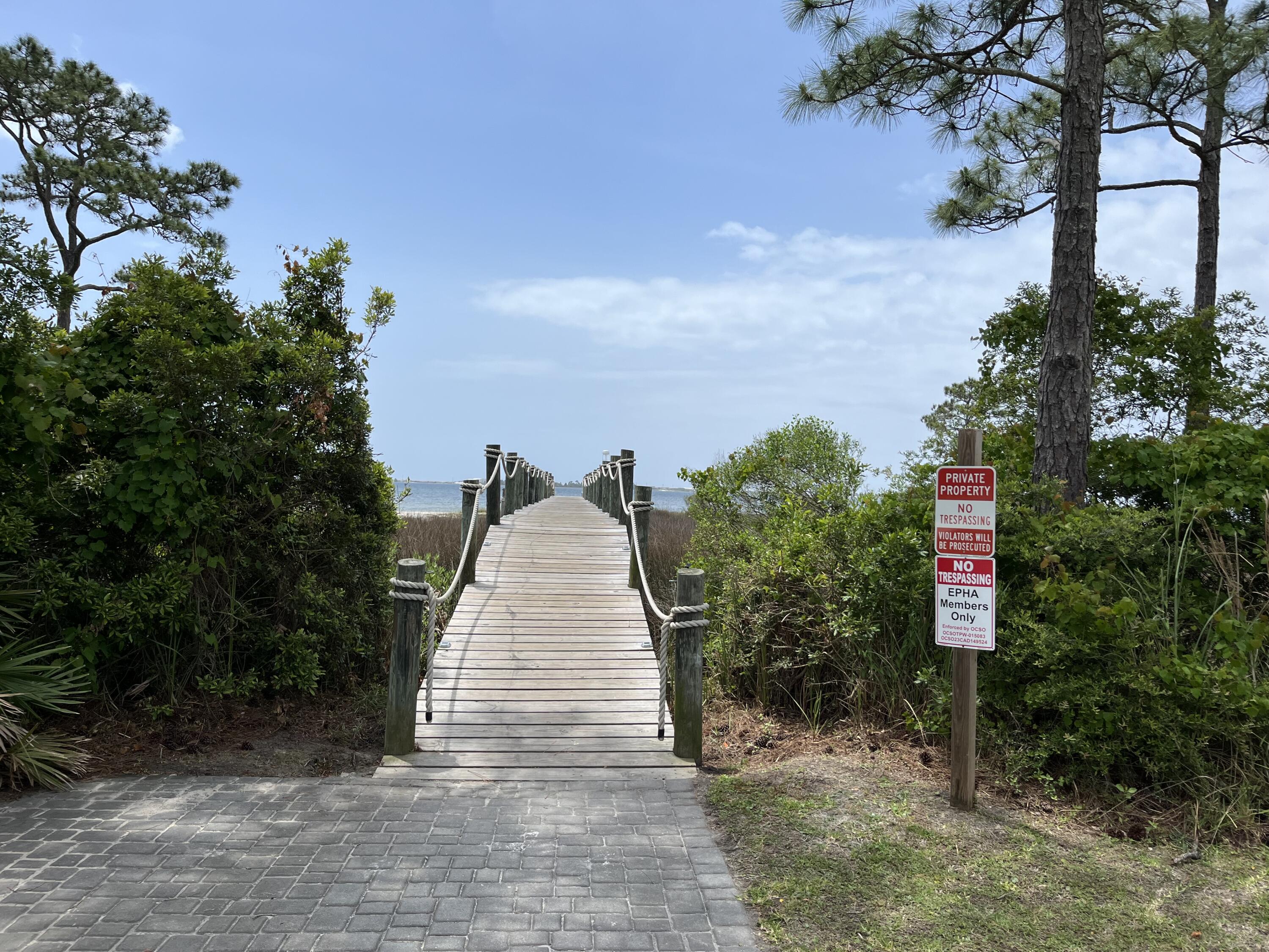 Emerald Beach; Plat 1, Lot 20 Blk A - Residential Lease