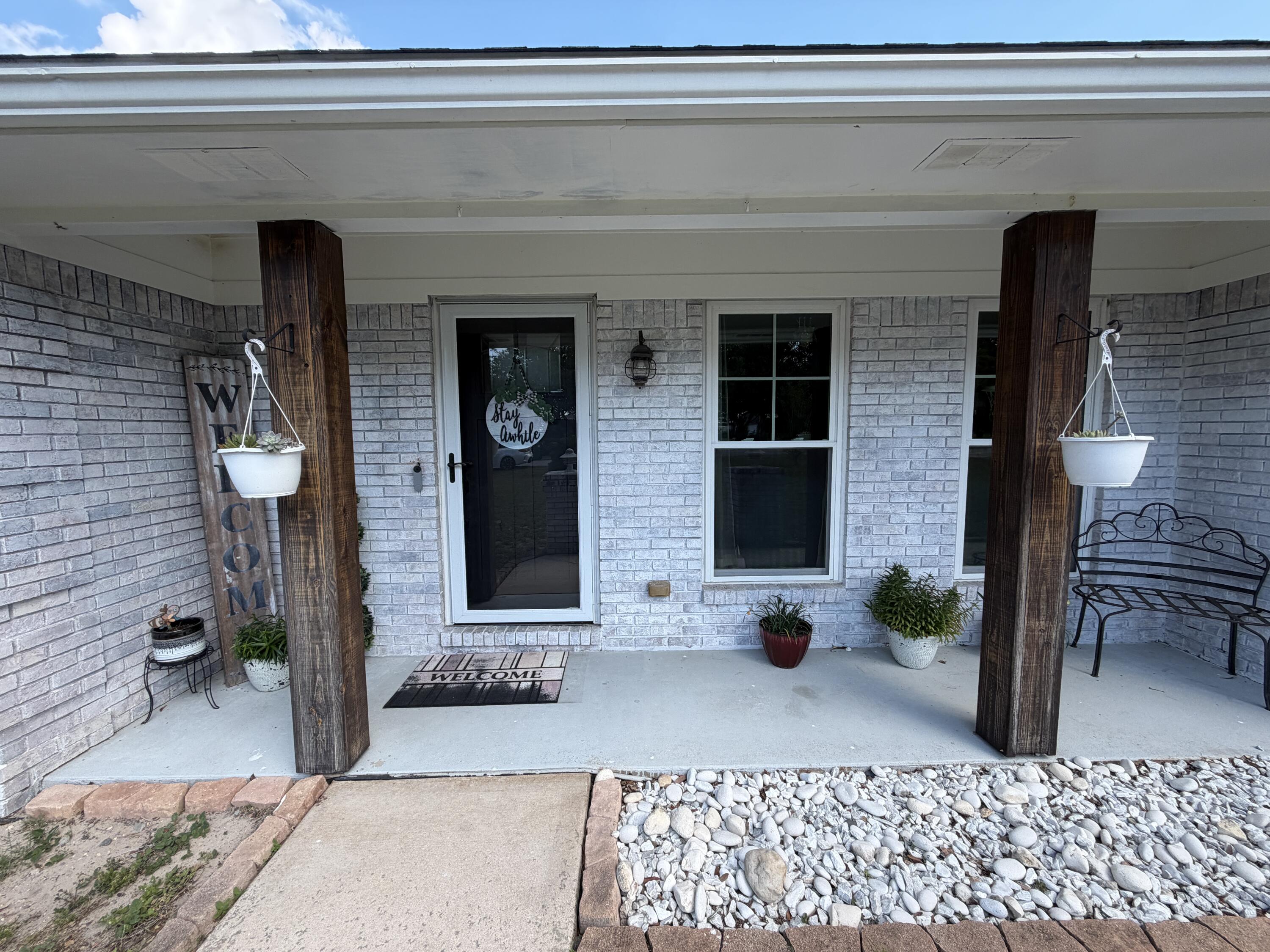 Emerald Beach; Plat 1, Lot 20 Blk A - Residential Lease