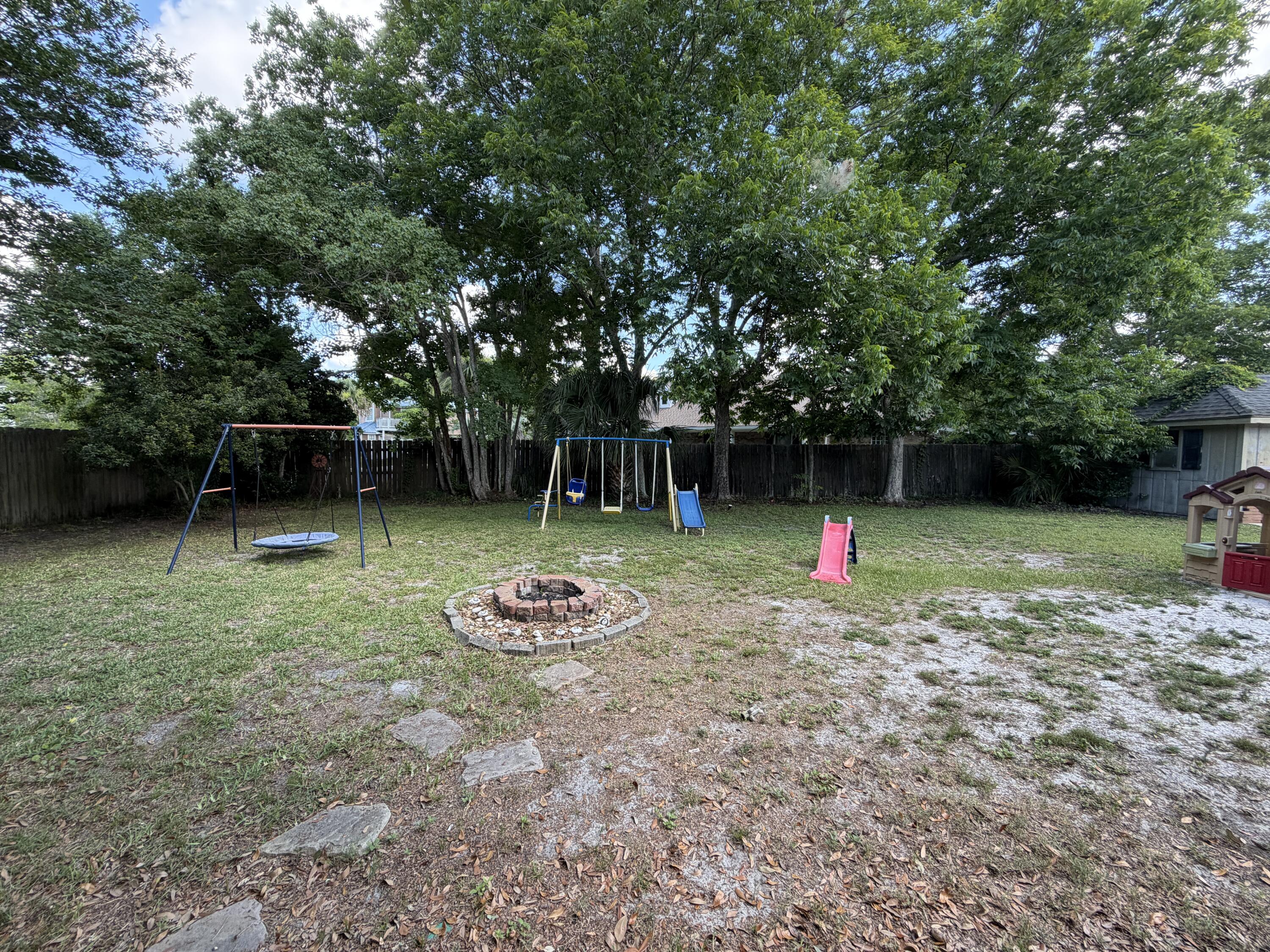 Emerald Beach; Plat 1, Lot 20 Blk A - Residential Lease
