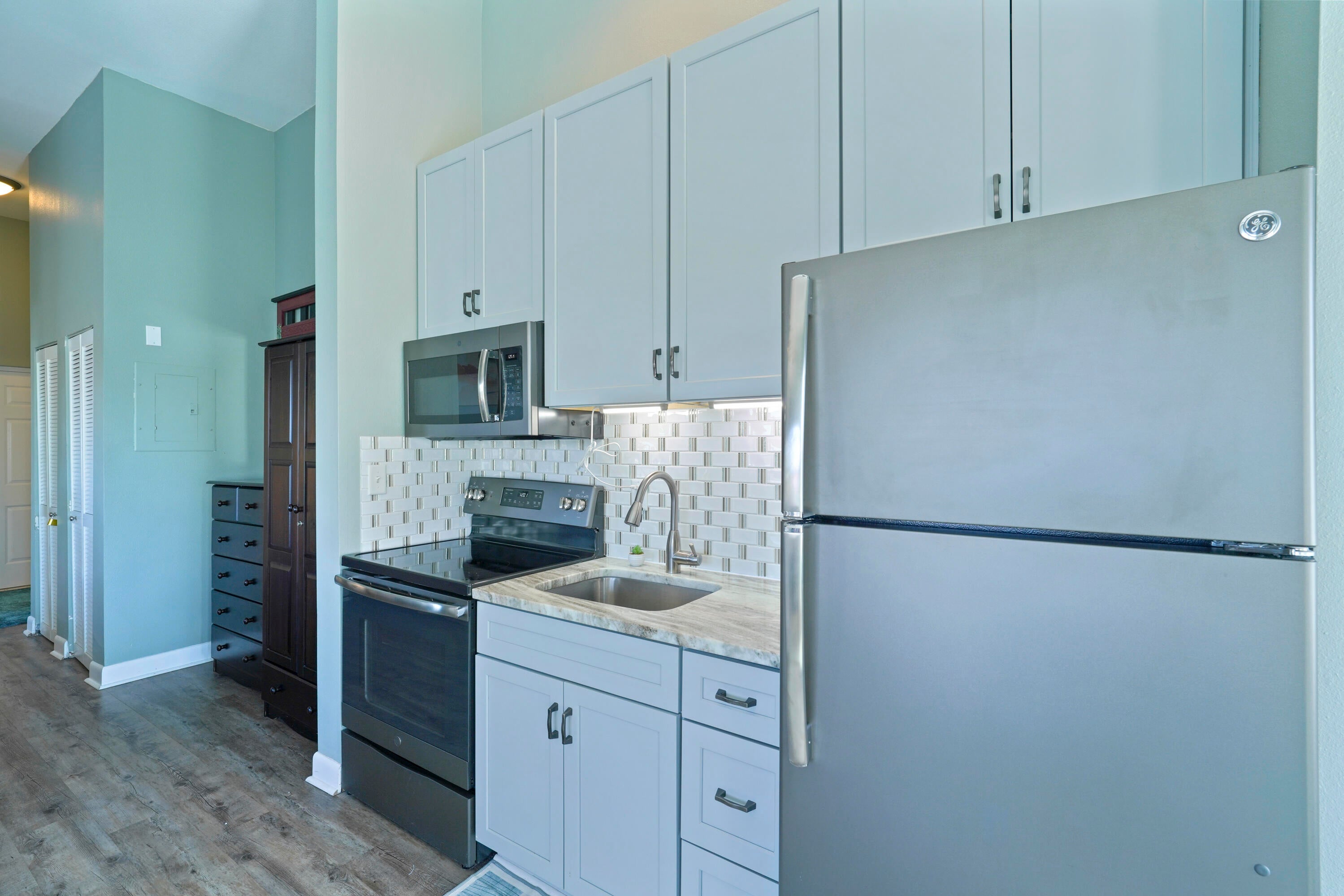 GULF PLACE TOWN CENTER EAST CONDO - Residential