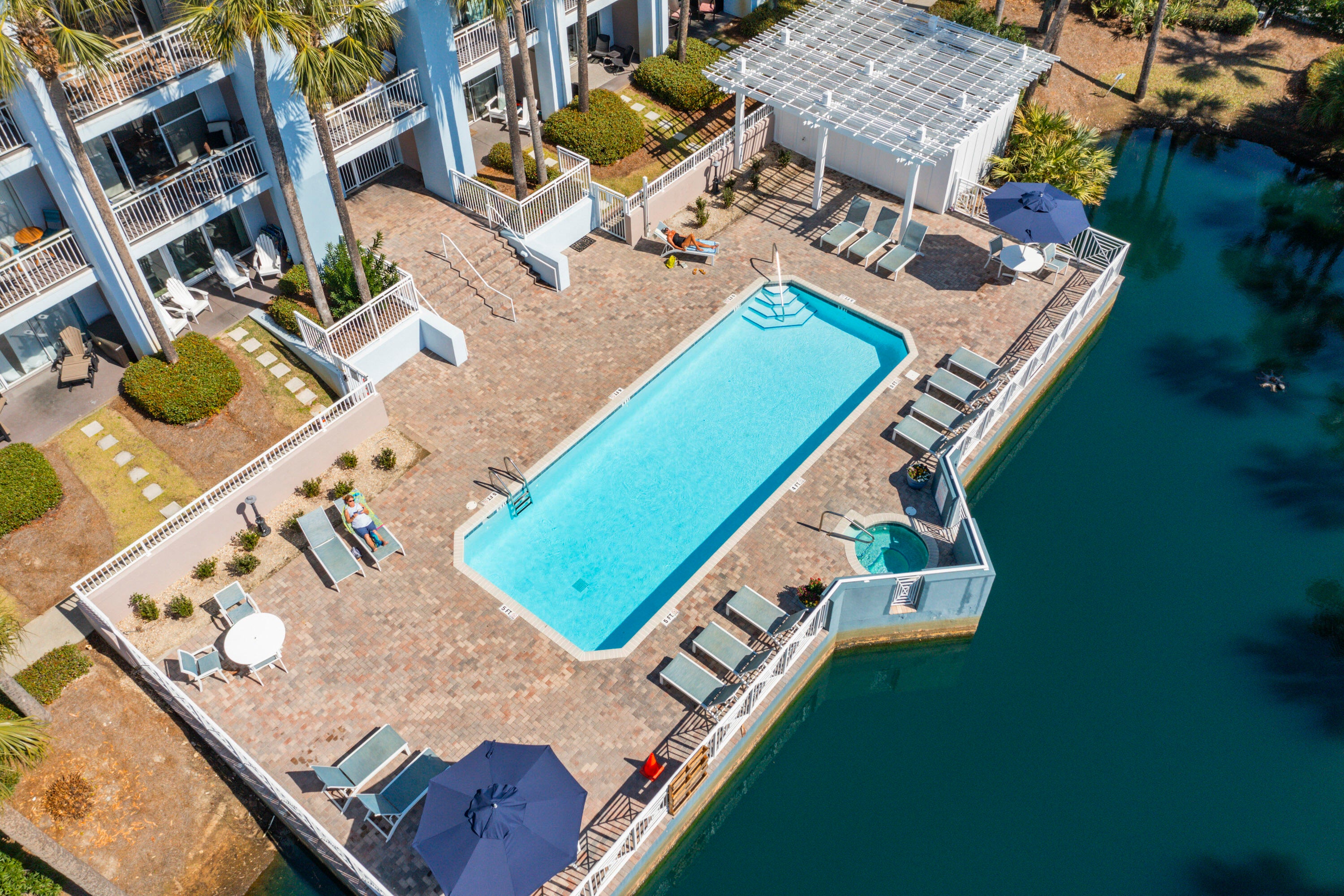 GULF PLACE TOWN CENTER EAST CONDO - Residential