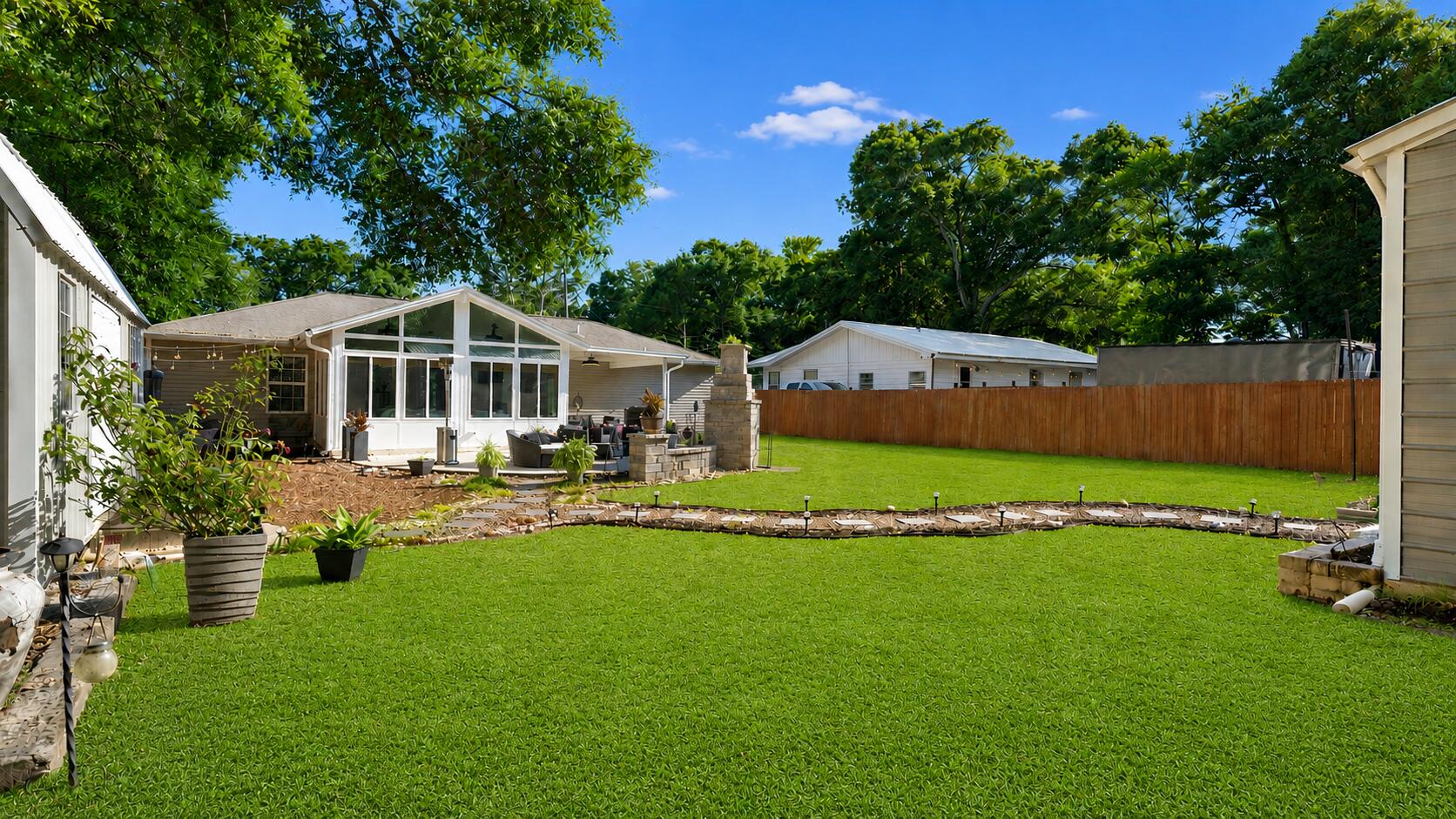 MORRIS ADDN TO CRESTVIEW - Residential