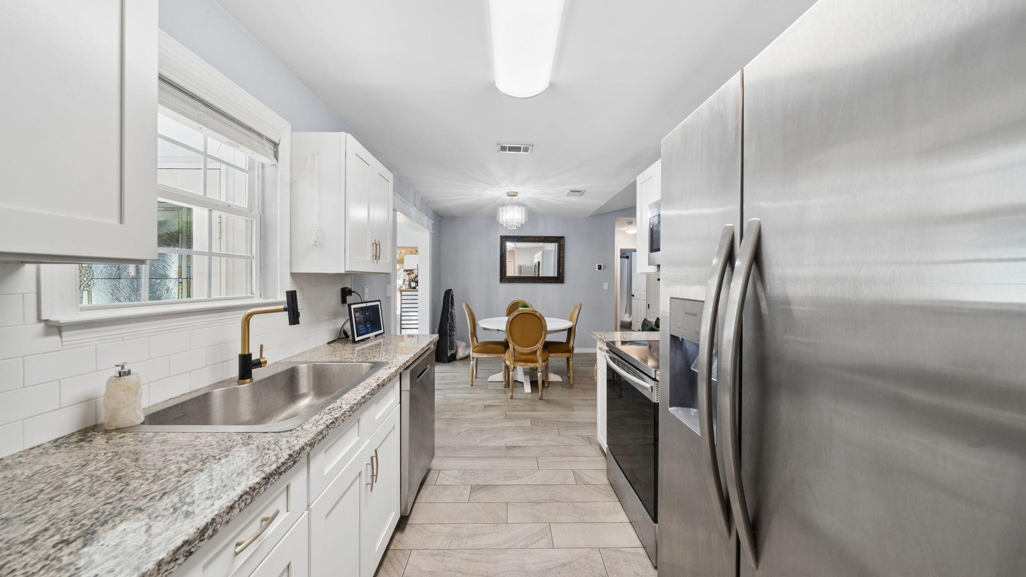 MORRIS ADDN TO CRESTVIEW - Residential