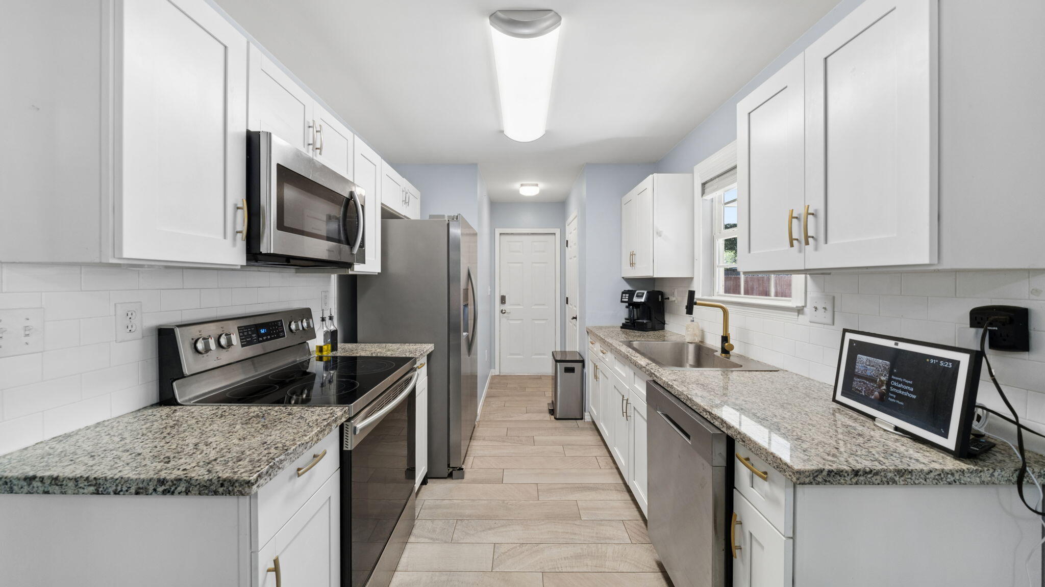 MORRIS ADDN TO CRESTVIEW - Residential