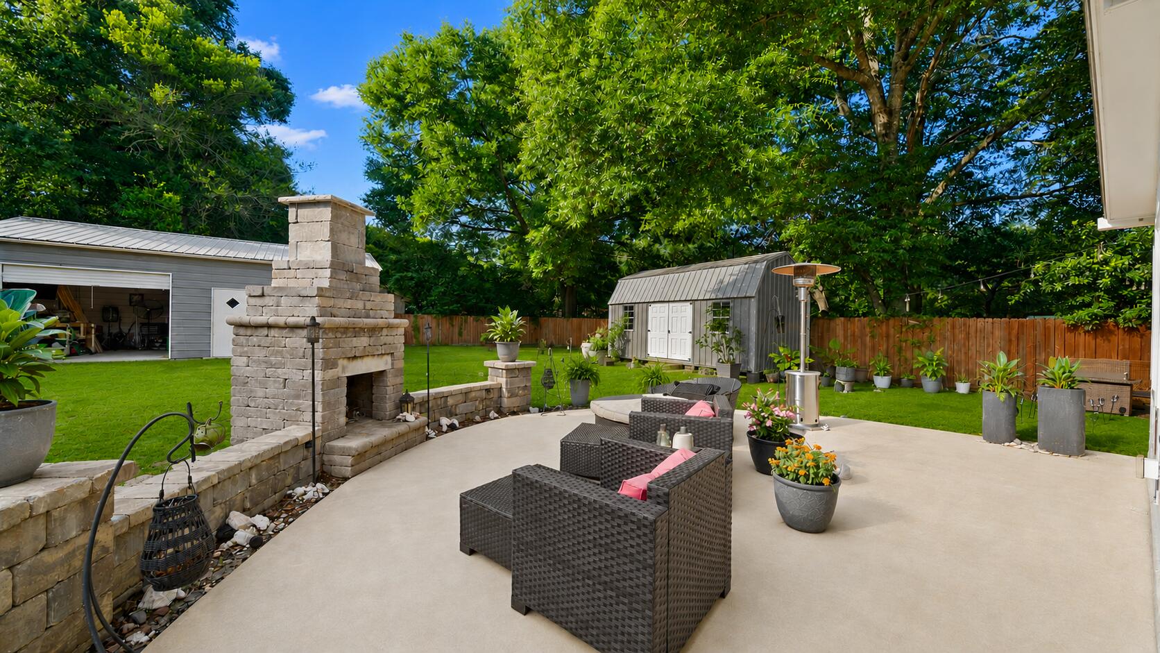 MORRIS ADDN TO CRESTVIEW - Residential