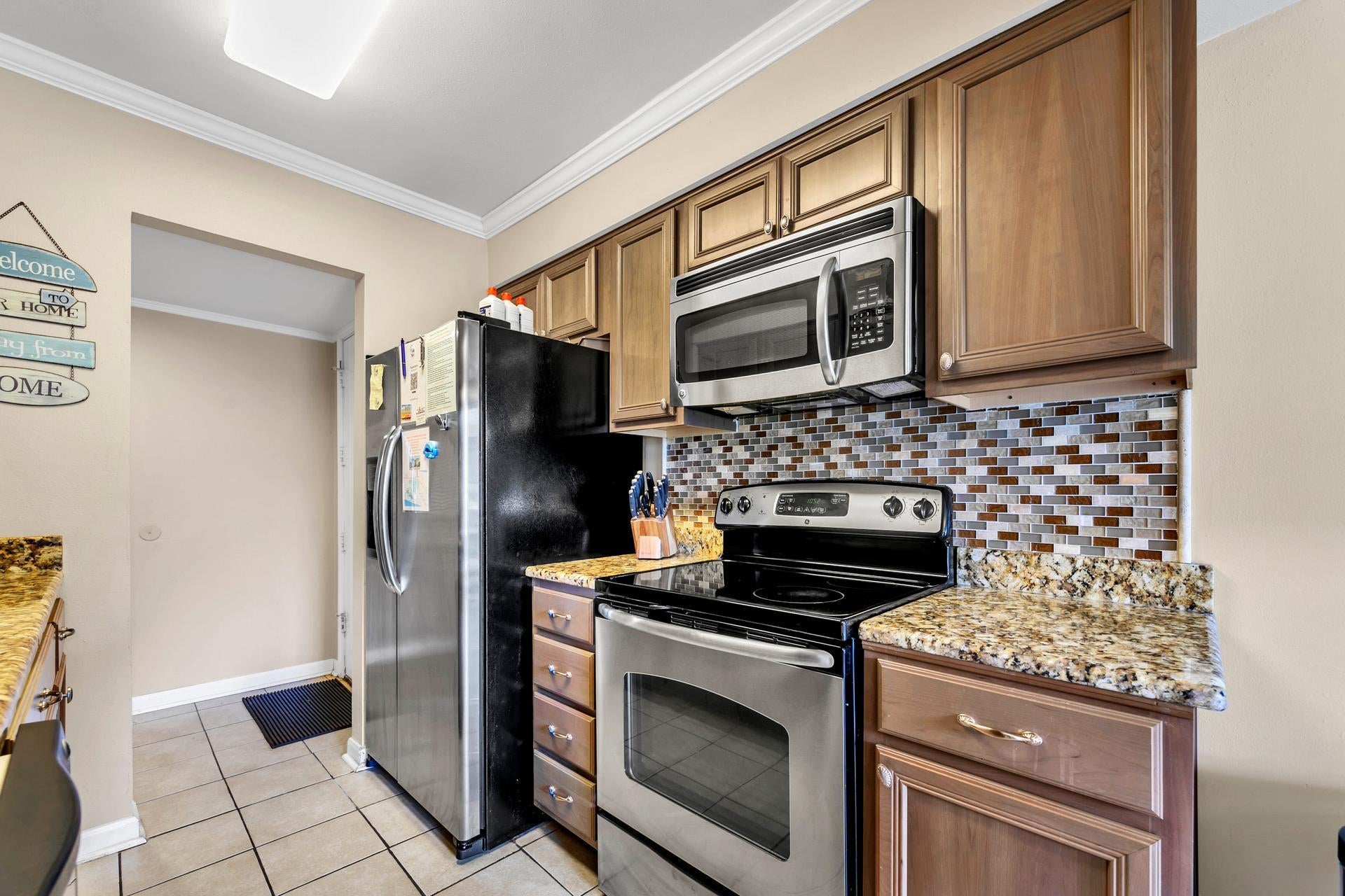 SEASCAPE CONDO GARDEN VILLA - Residential