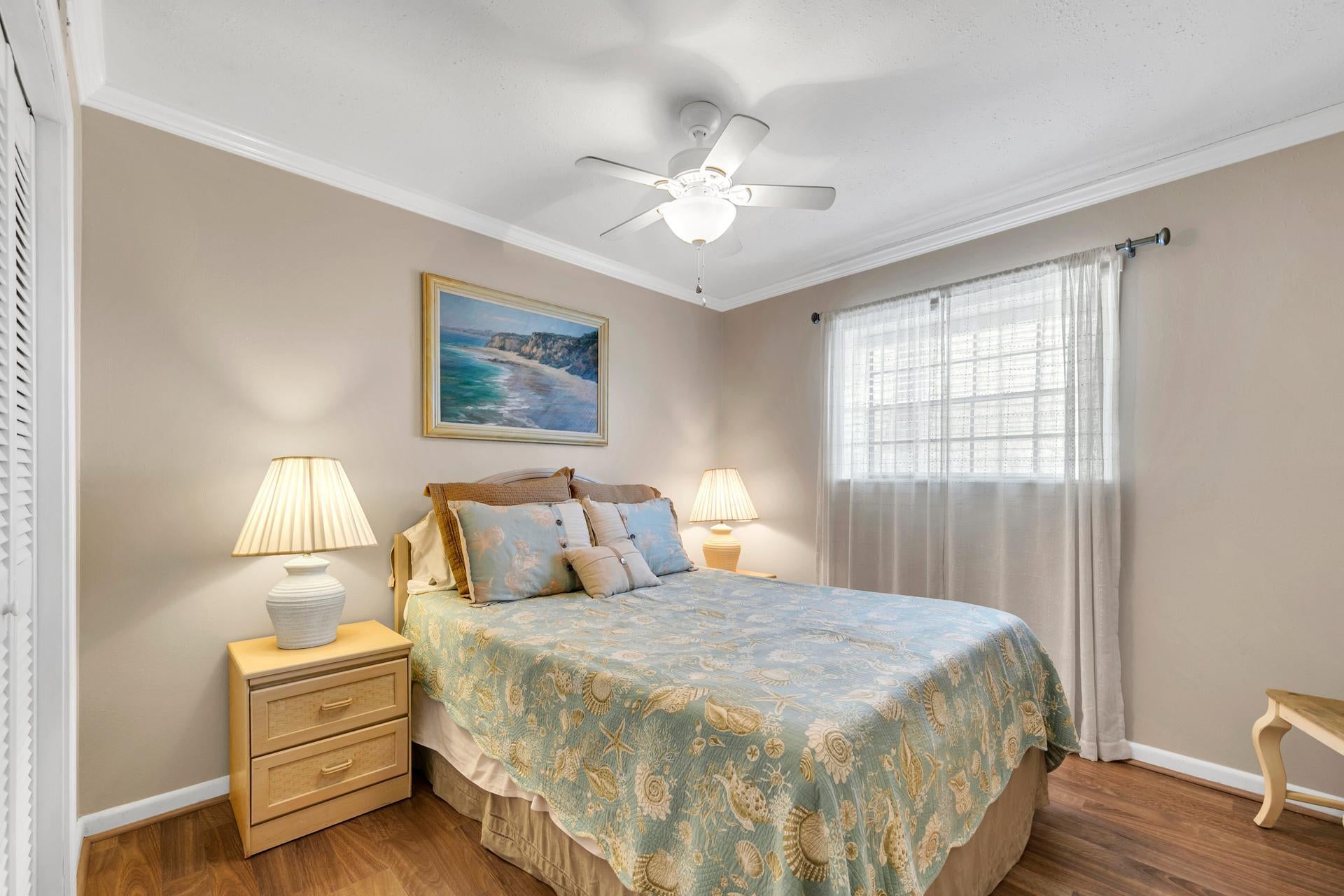 SEASCAPE CONDO GARDEN VILLA - Residential