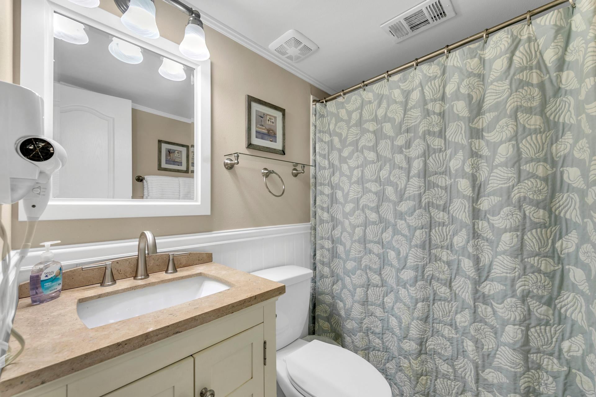 SEASCAPE CONDO GARDEN VILLA - Residential