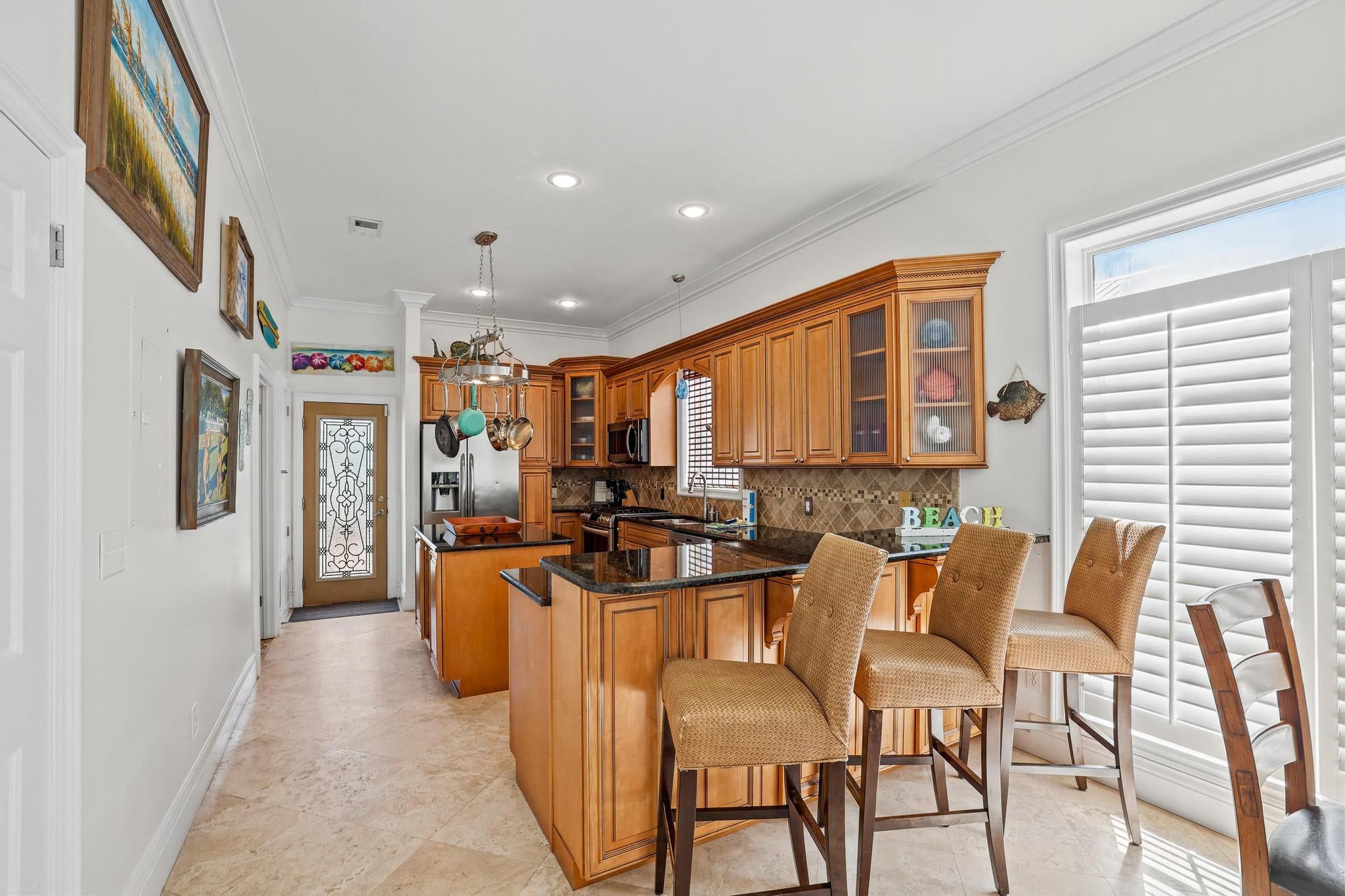 CRYSTAL BEACH - Residential