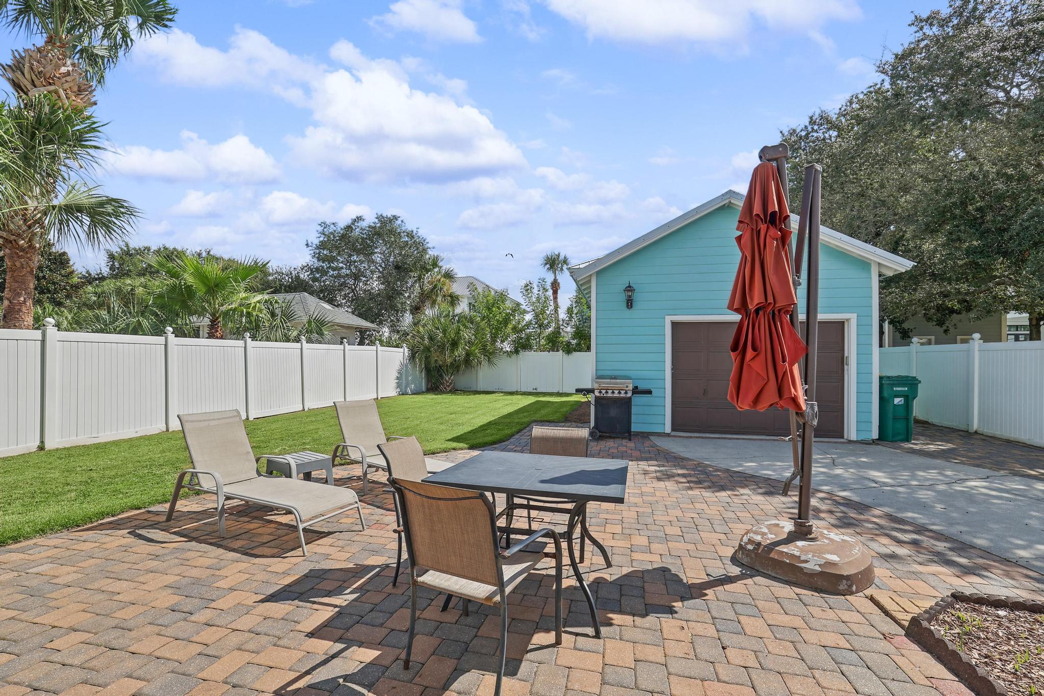 CRYSTAL BEACH - Residential