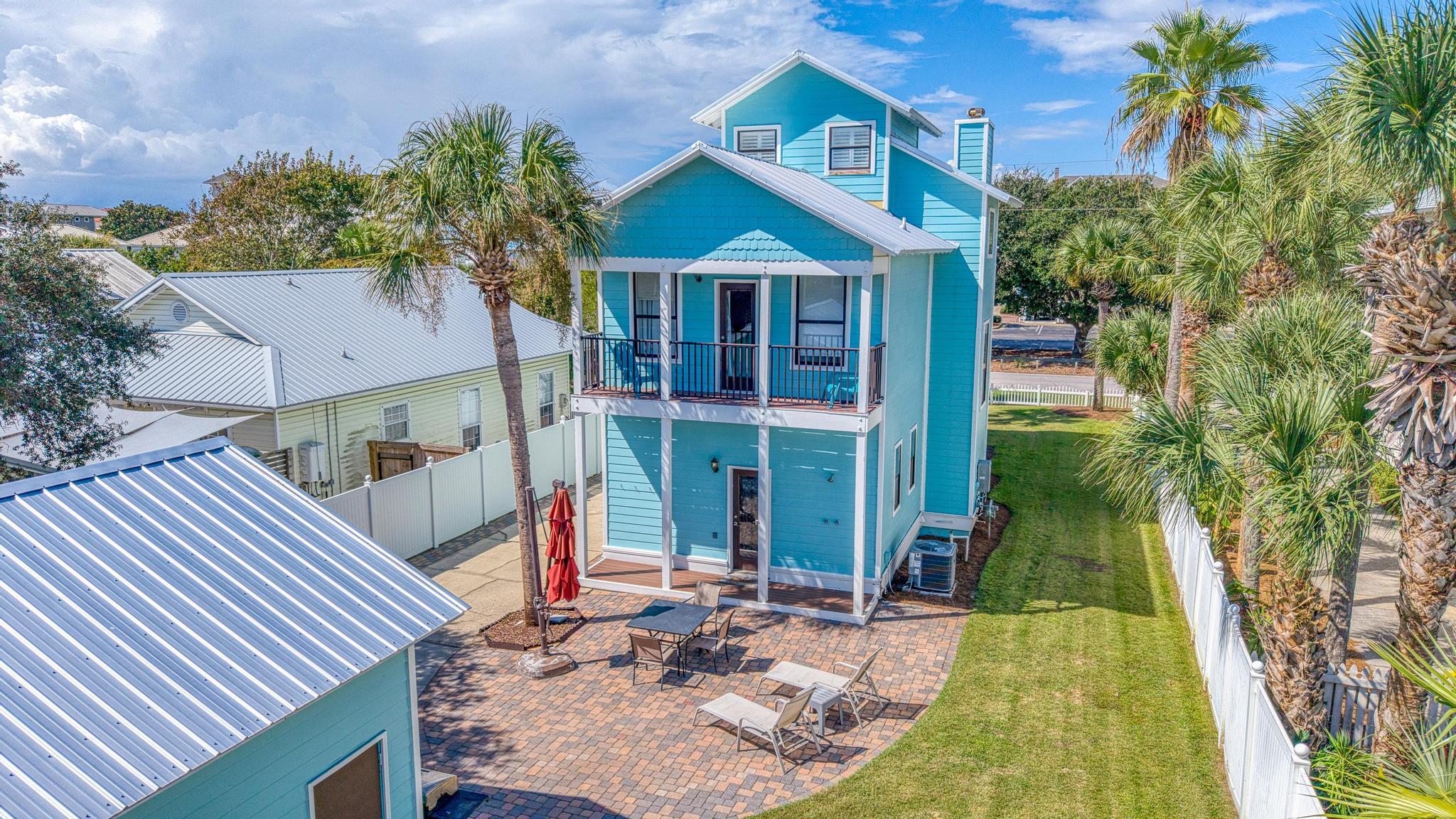 CRYSTAL BEACH - Residential
