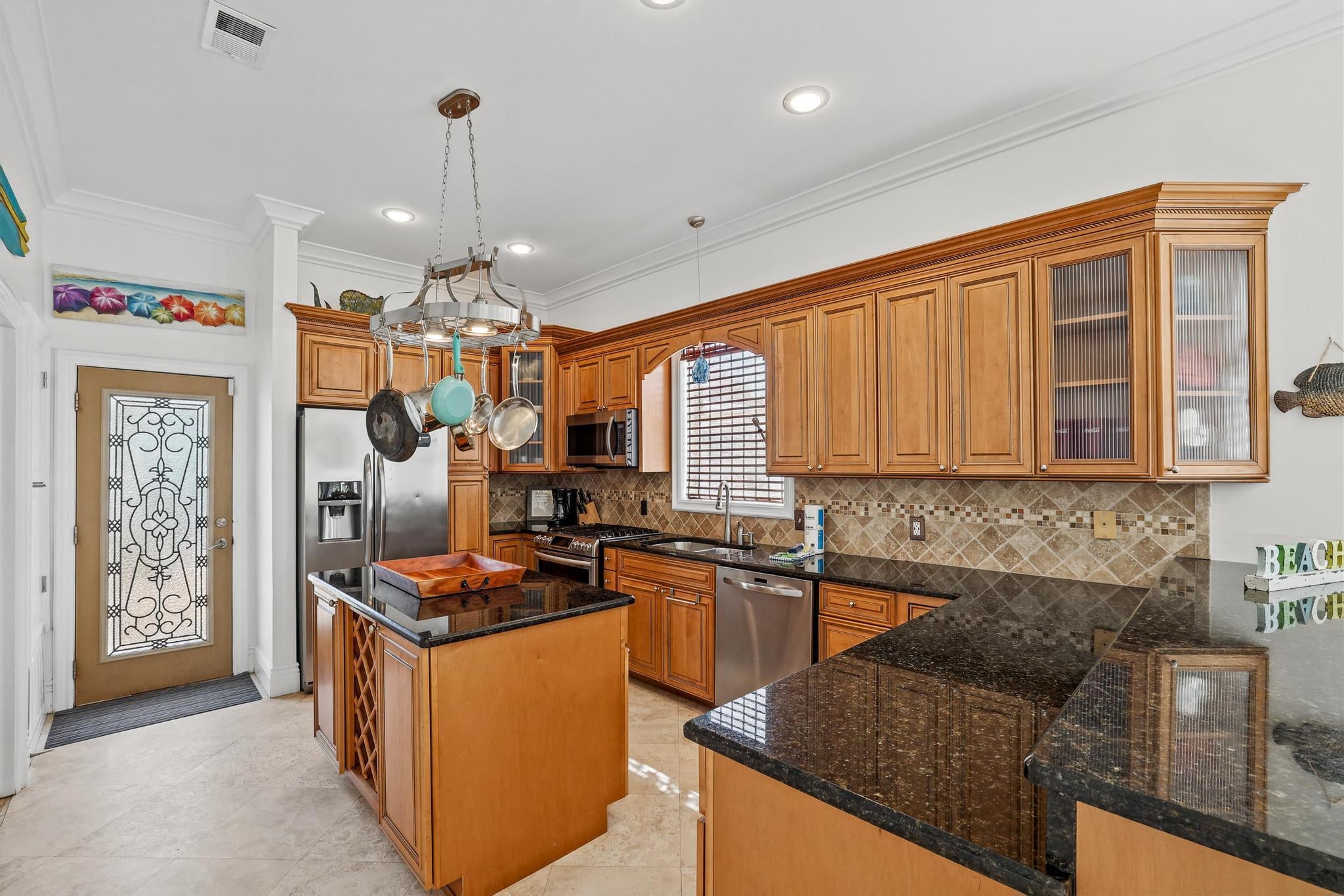 CRYSTAL BEACH - Residential
