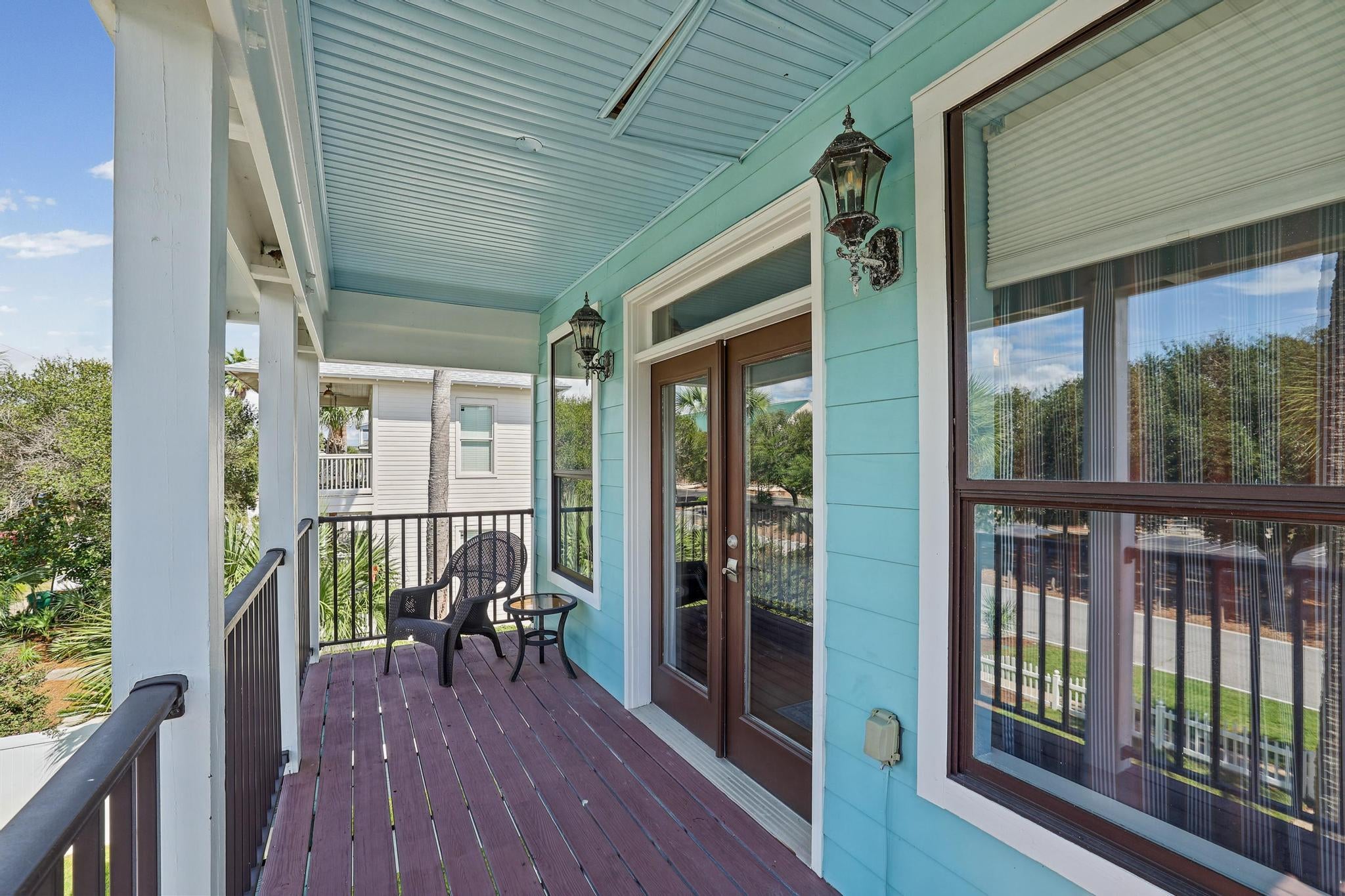 CRYSTAL BEACH - Residential