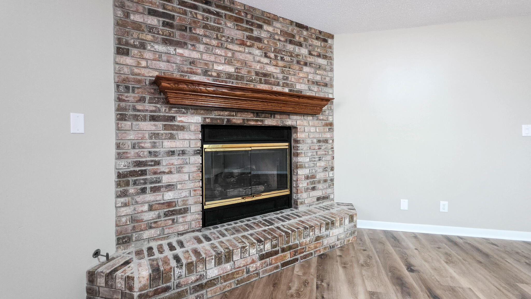 BAYOU WOODS 1ST ADDN - Residential