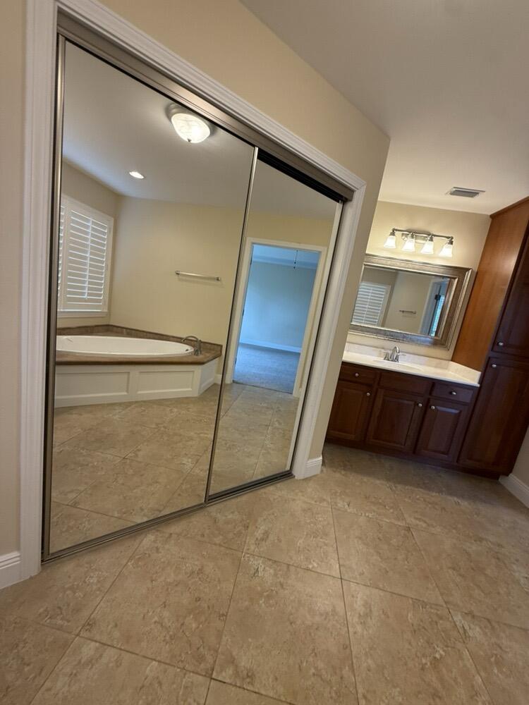 WOODRIDGE - Residential Lease