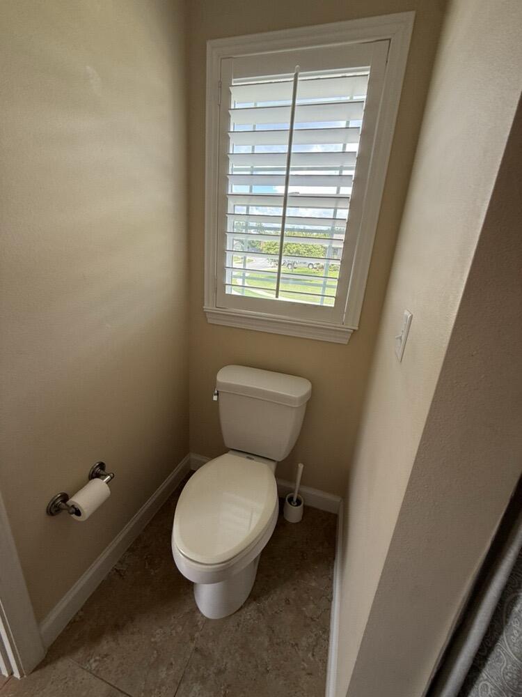 WOODRIDGE - Residential Lease