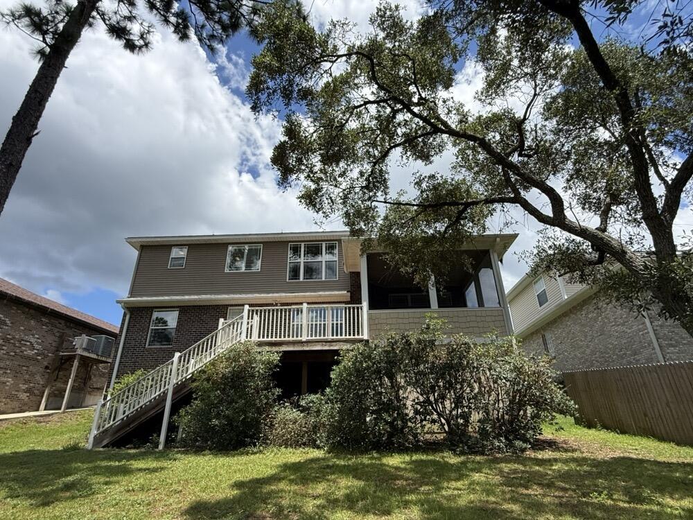 WOODRIDGE - Residential Lease