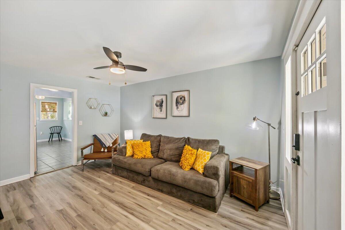 GARNIERS BEACH - Residential