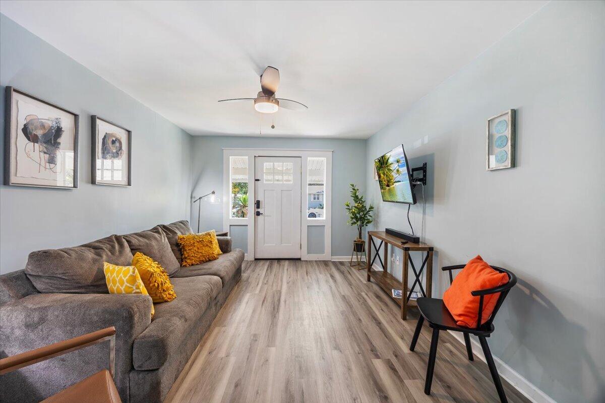 GARNIERS BEACH - Residential