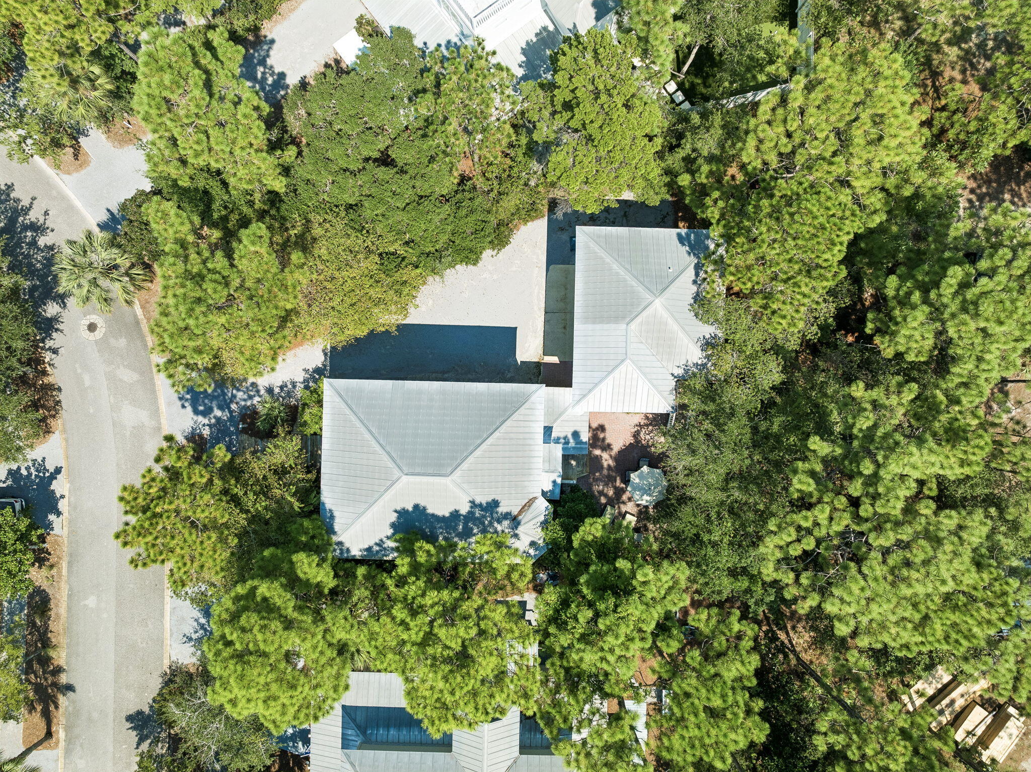 GROVE BY THE SEA - Residential