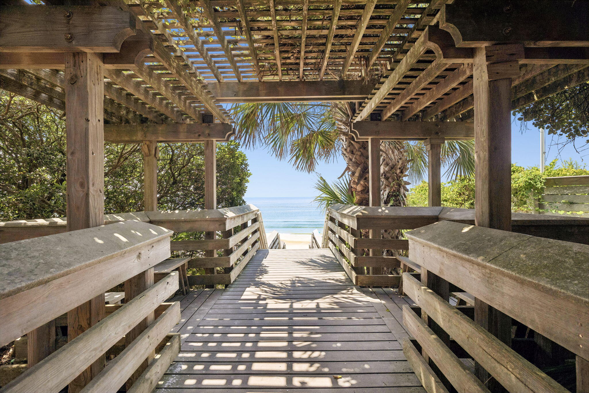 GROVE BY THE SEA - Residential