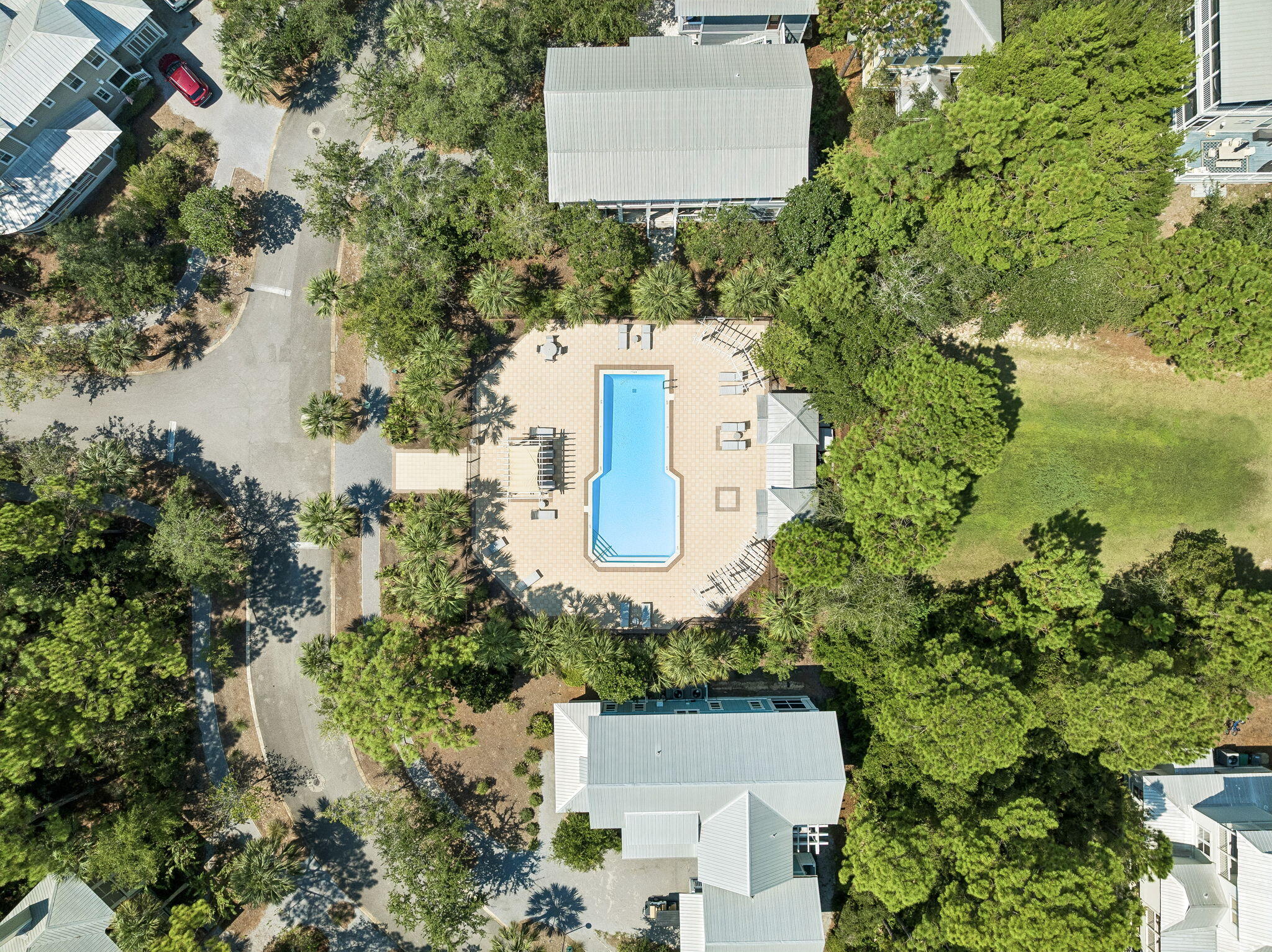 GROVE BY THE SEA - Residential