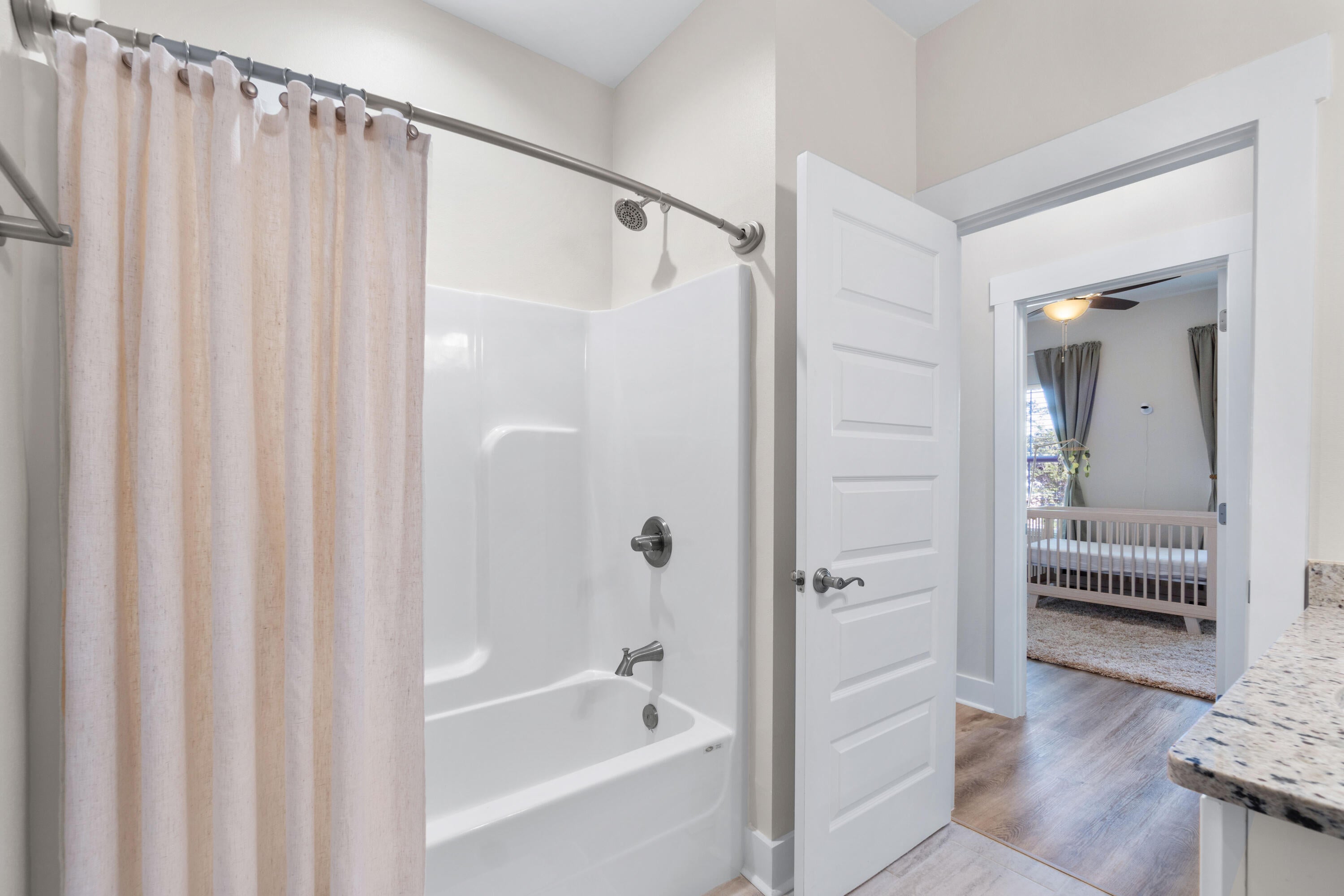 BLUEWATER COMMON - Residential Lease